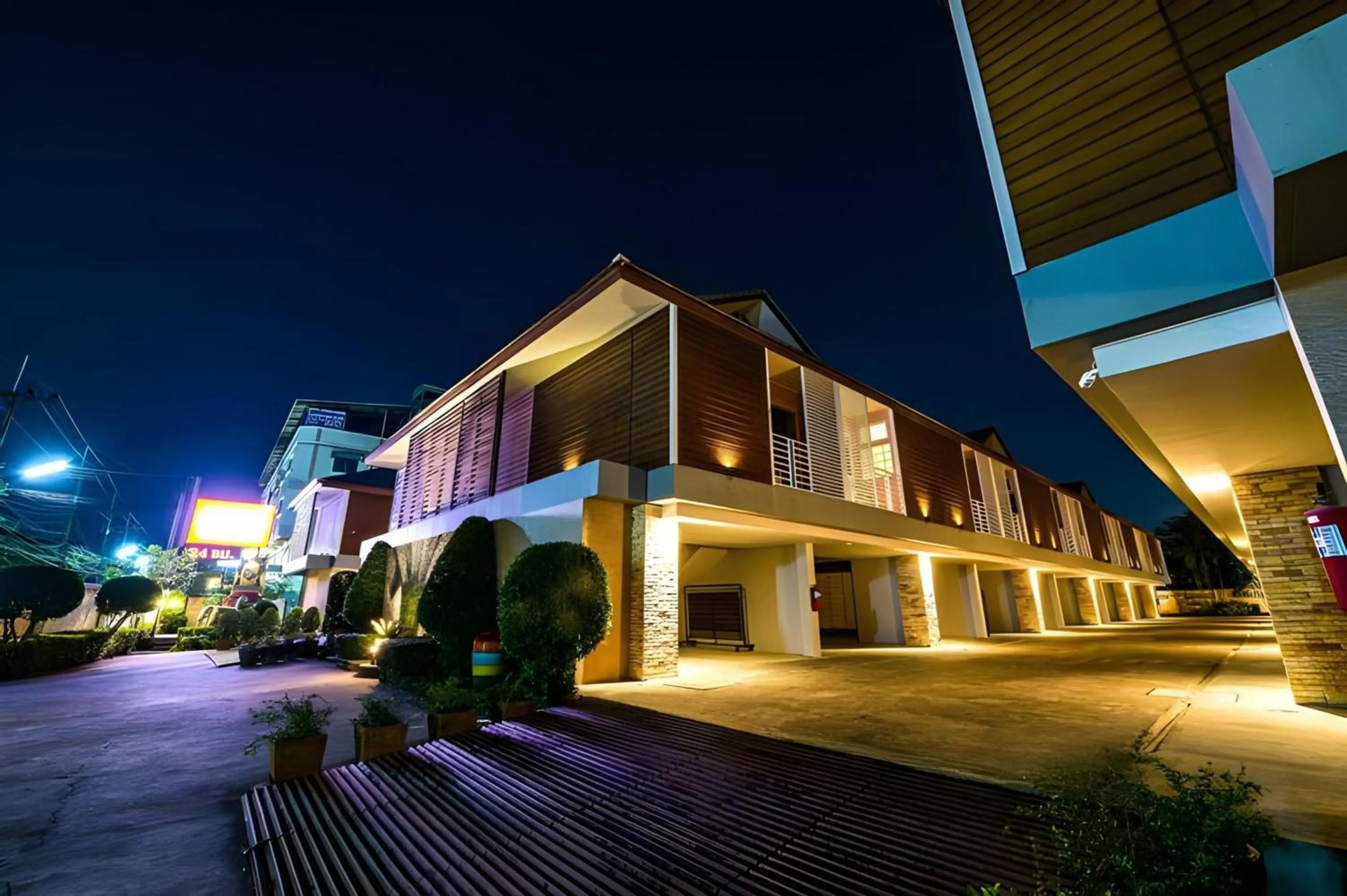 Property building in Bangsean Hotel