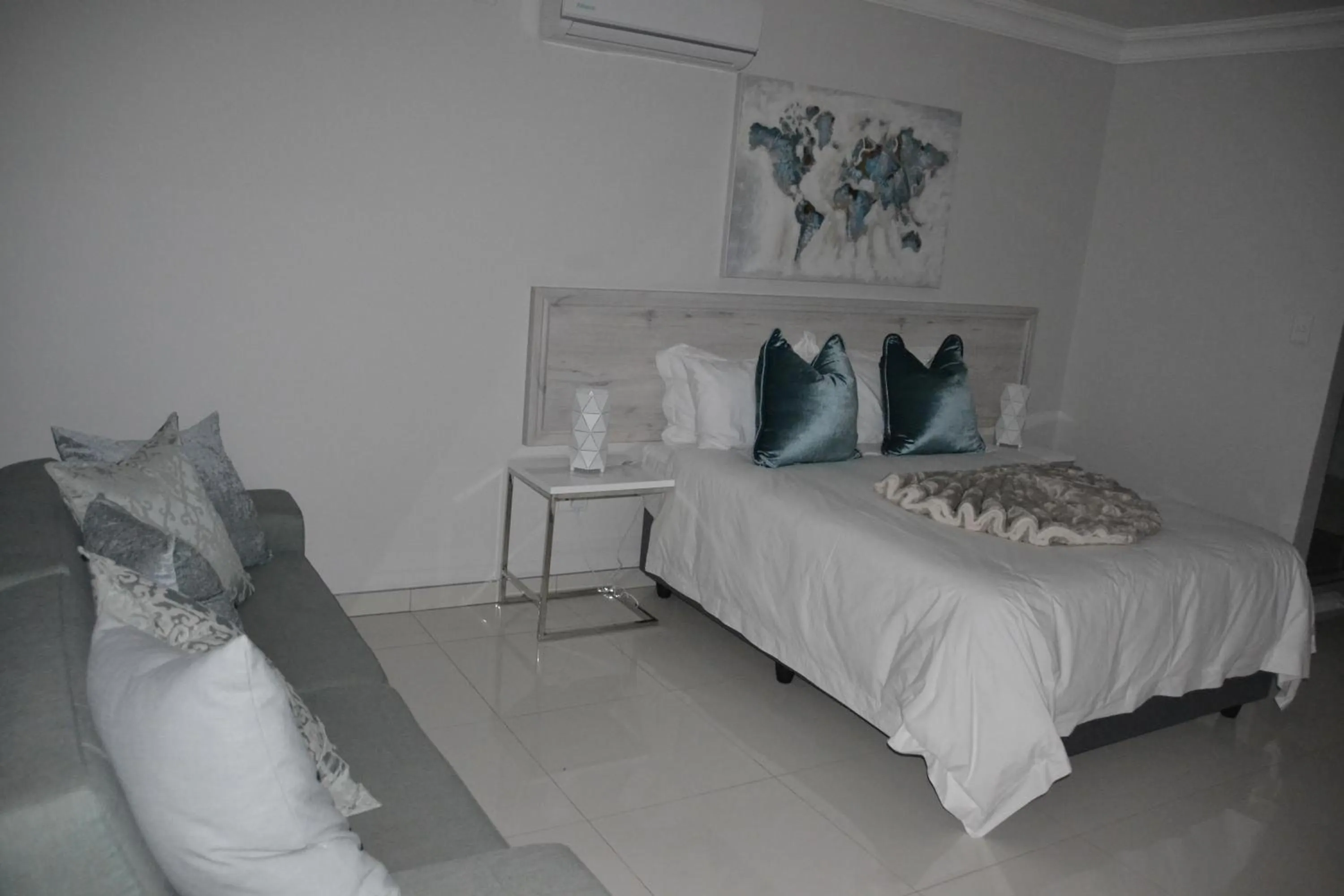 Bed in Prisatt Boutique Hotel