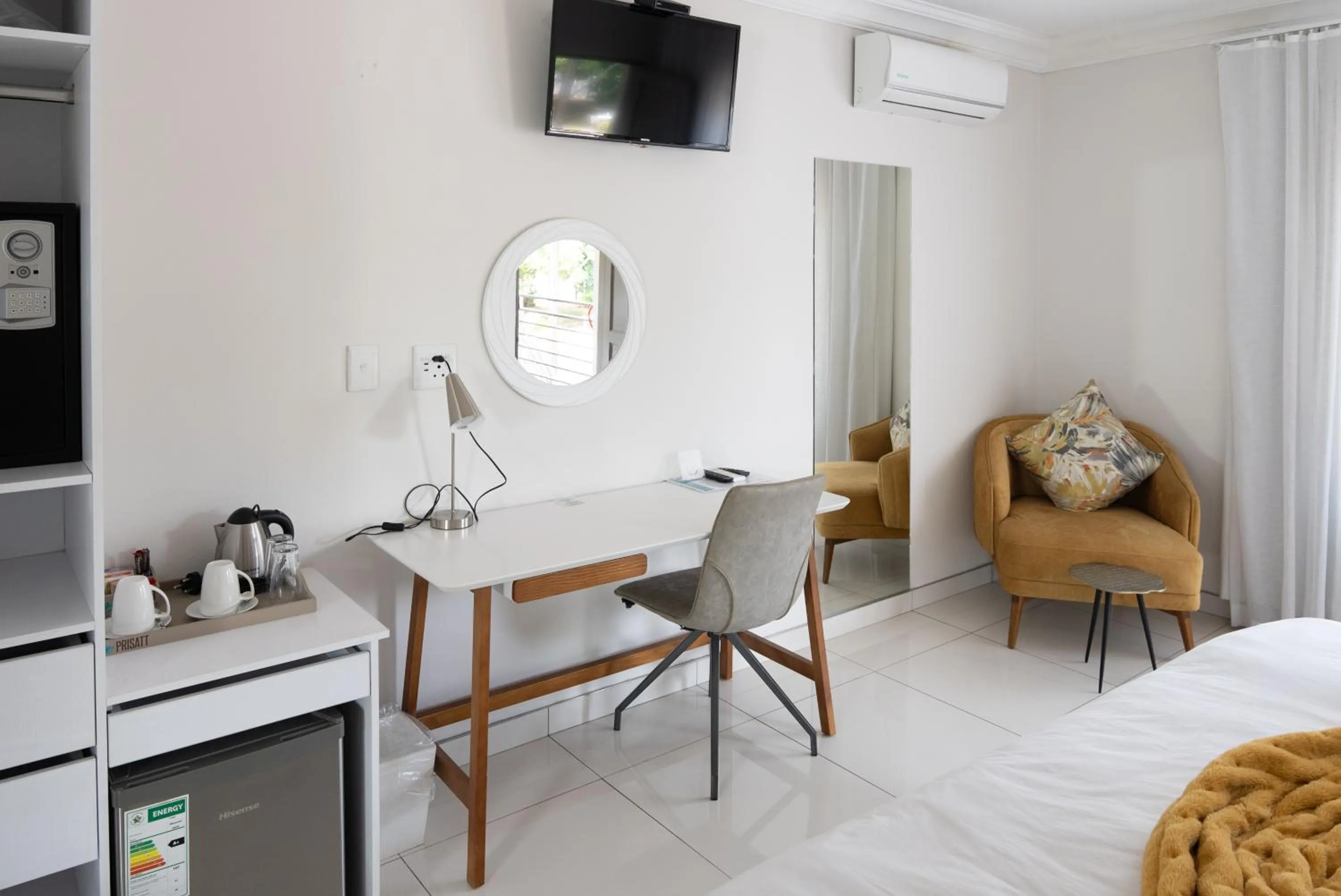 Bed in Prisatt Boutique Hotel