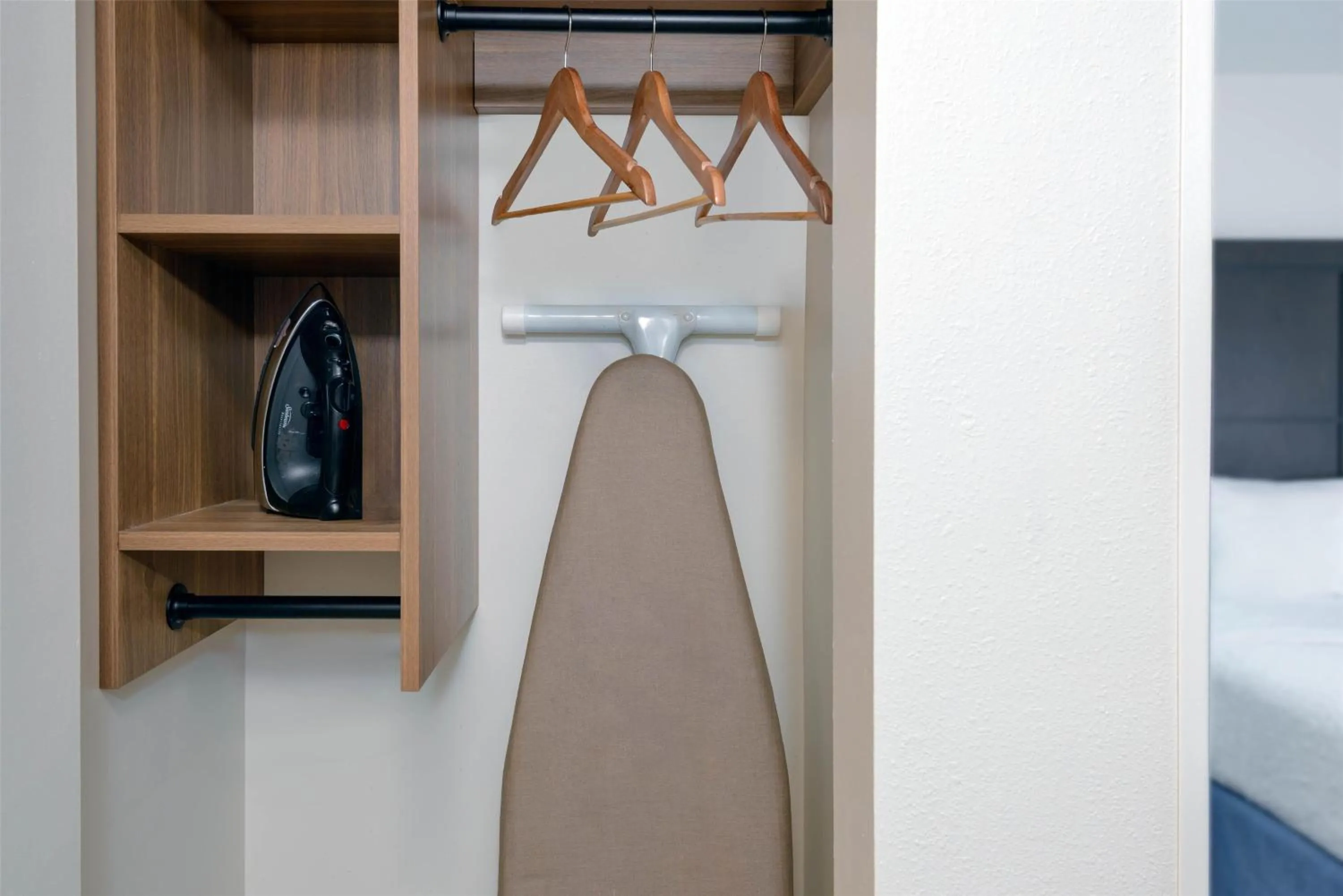 Photo of the whole room in Hampton Inn & Suites Pensacola/Gulf Breeze