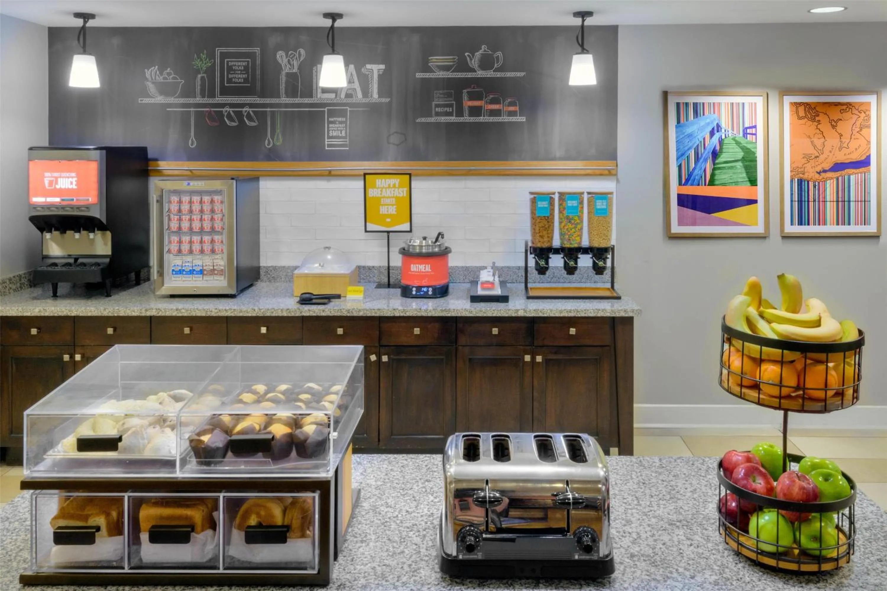 Breakfast in Hampton Inn & Suites Pensacola/Gulf Breeze