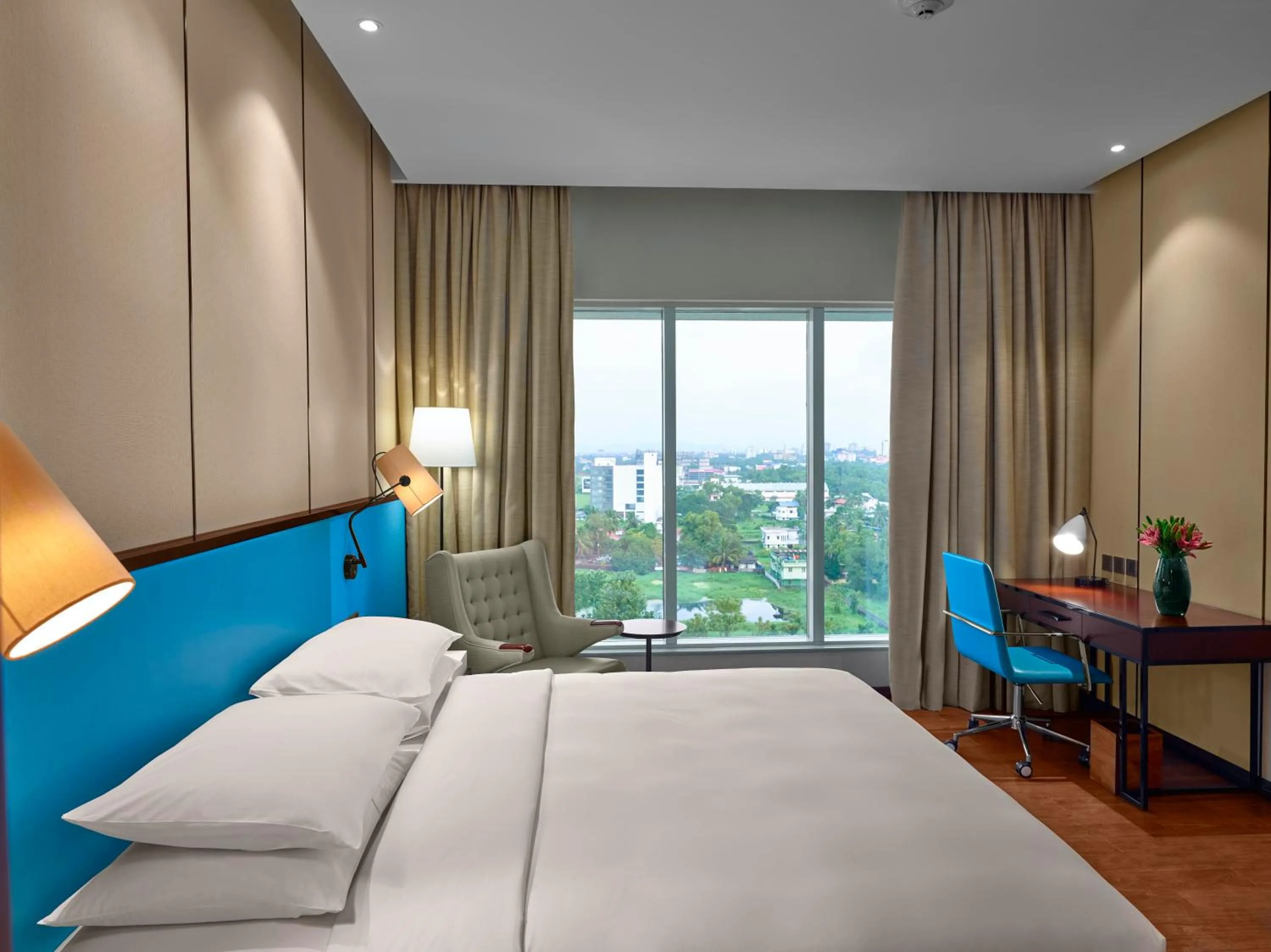 Bed in Hyatt Regency Thrissur