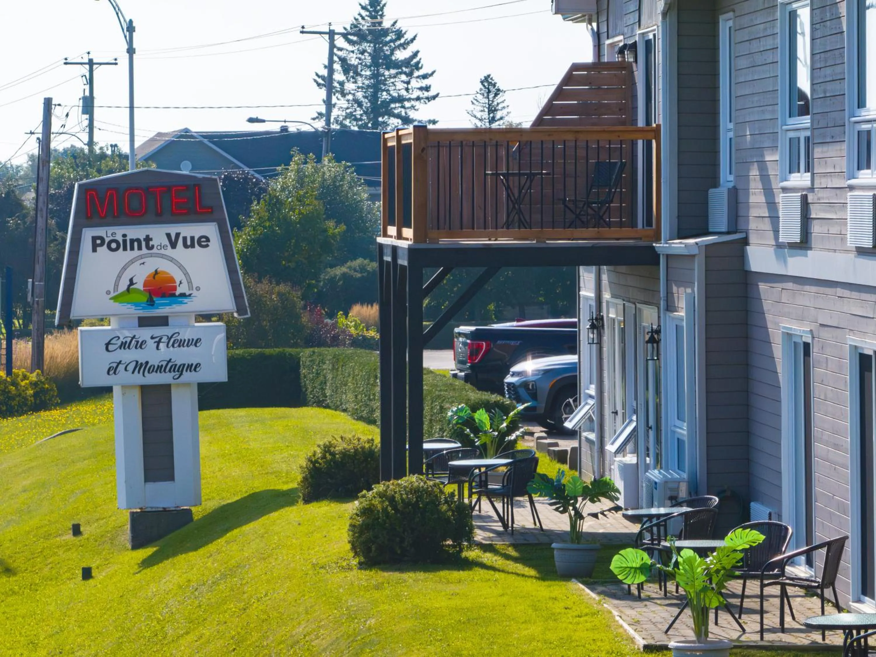 Property building in Motel le Point de Vue