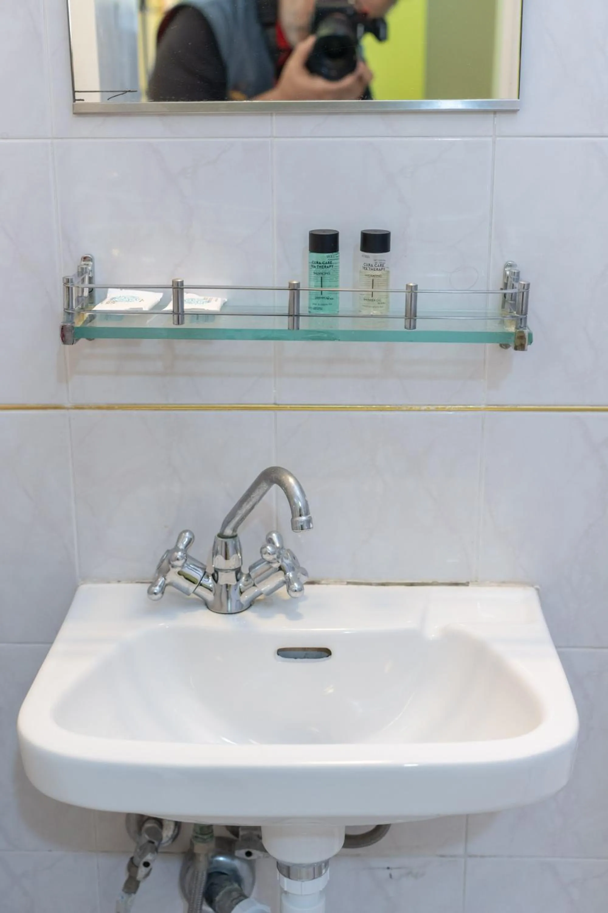 Bathroom in Remezzo Apartments