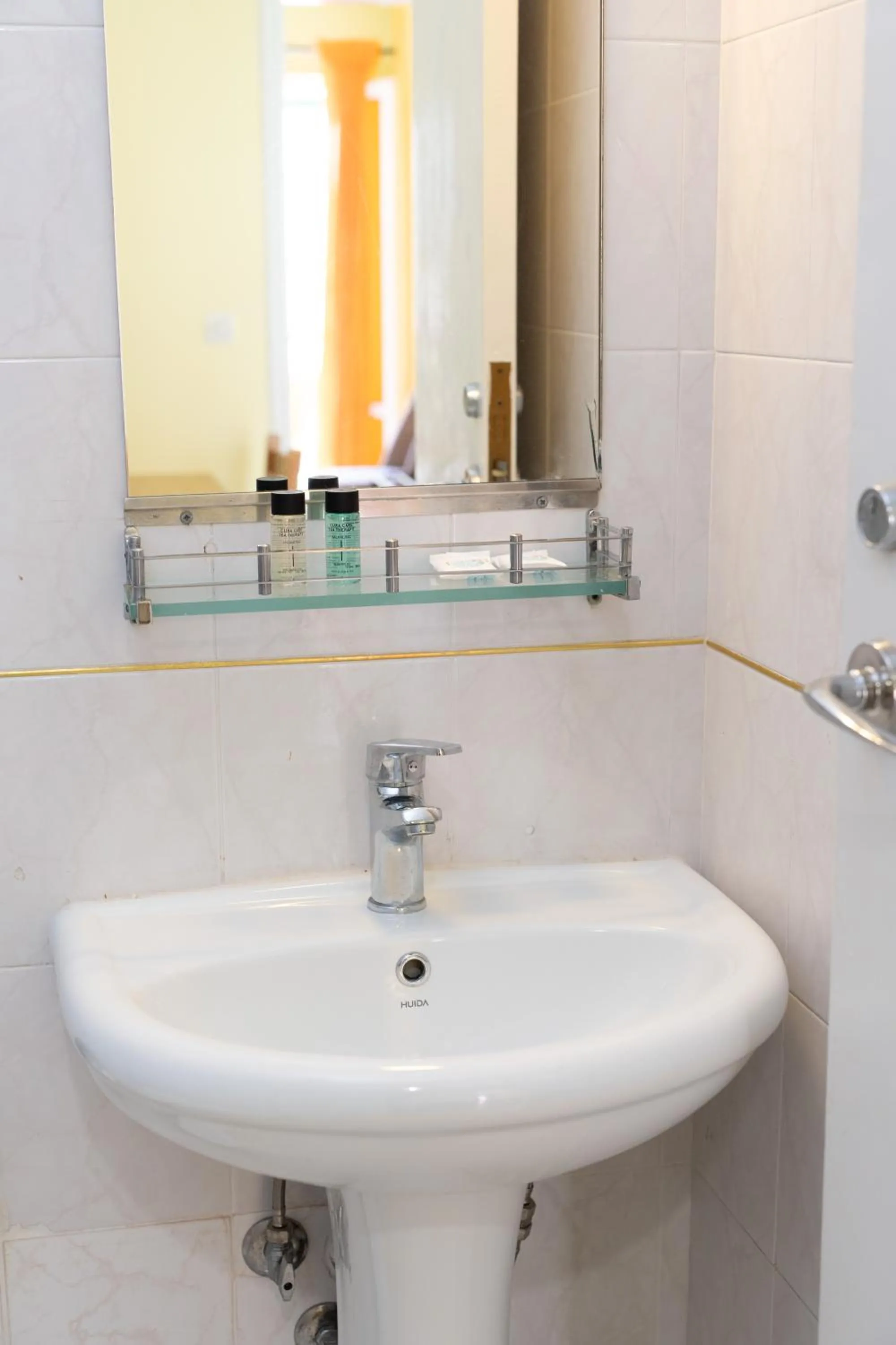 Bathroom in Remezzo Apartments