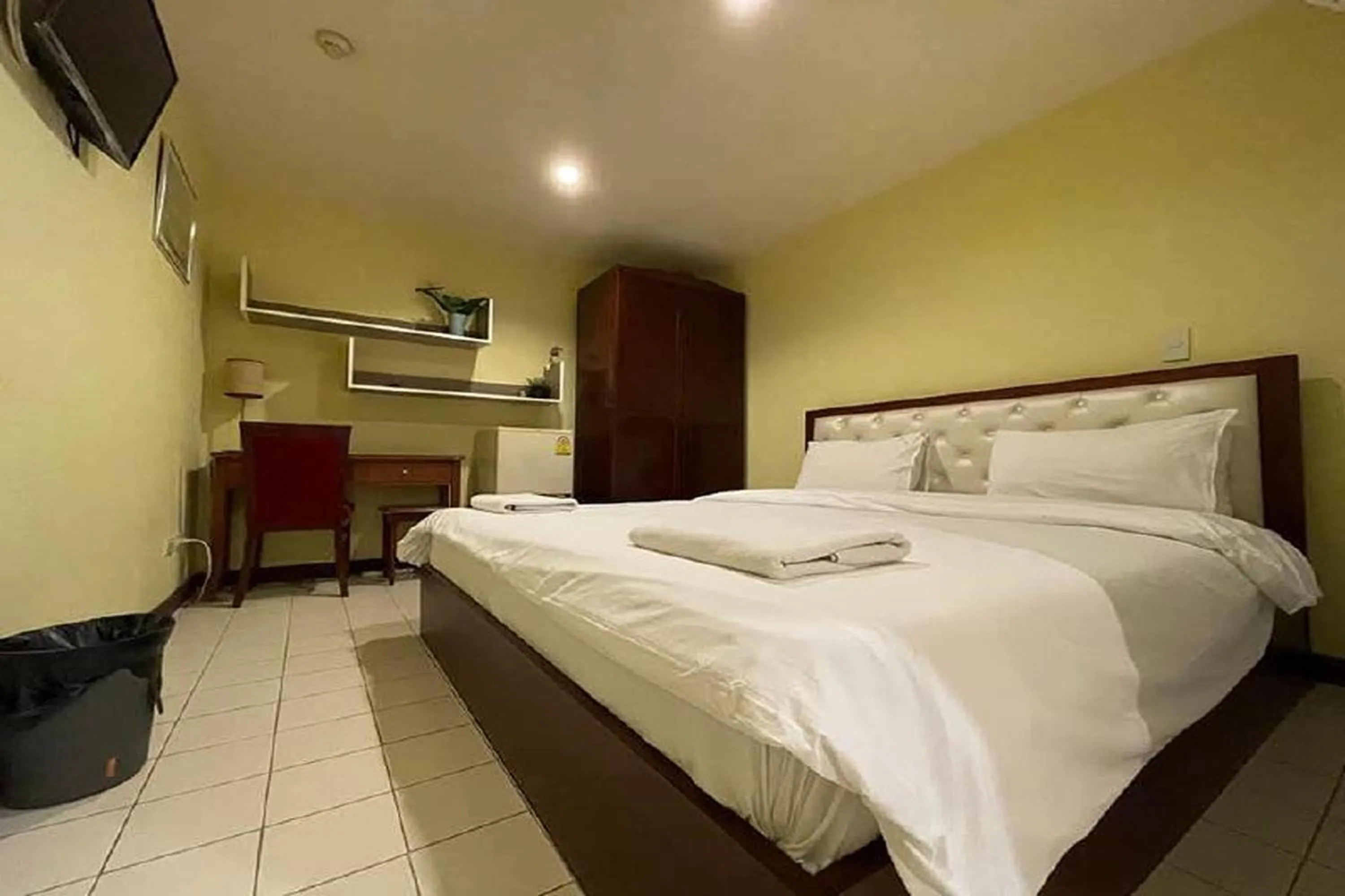 Bed in Cordia Residence Sathorn