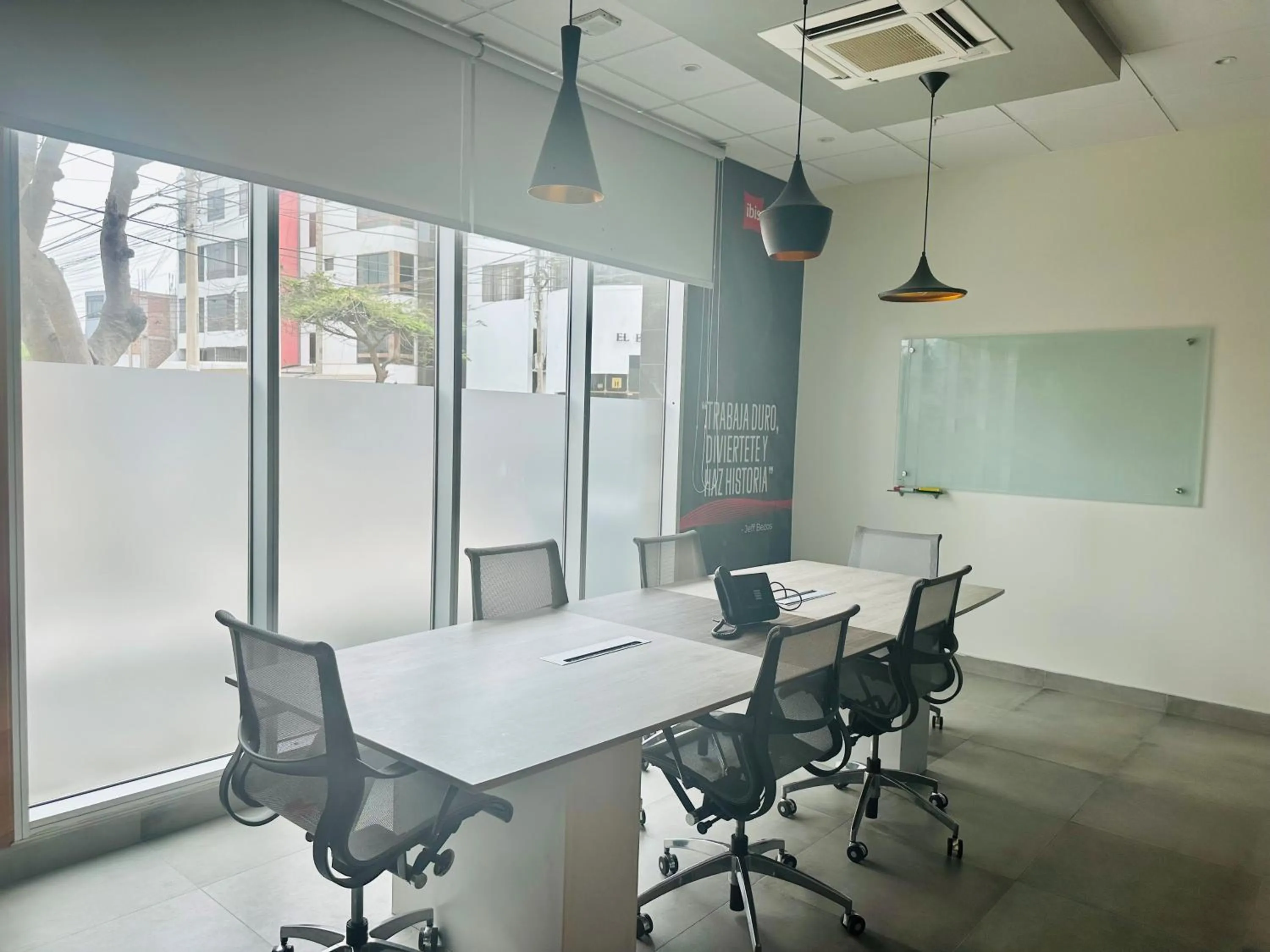 Meeting/conference room in ibis Trujillo