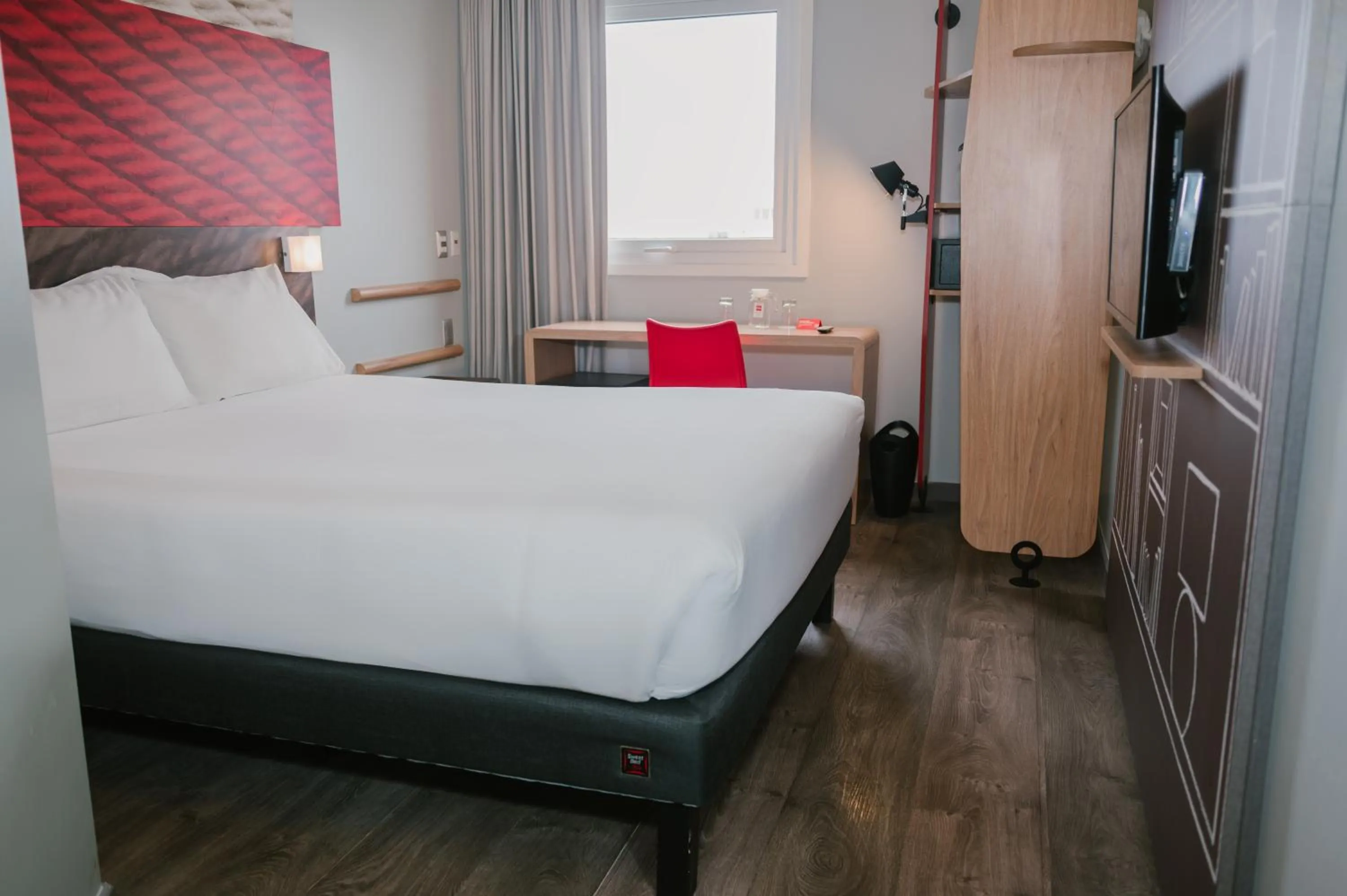 Bed in ibis Trujillo