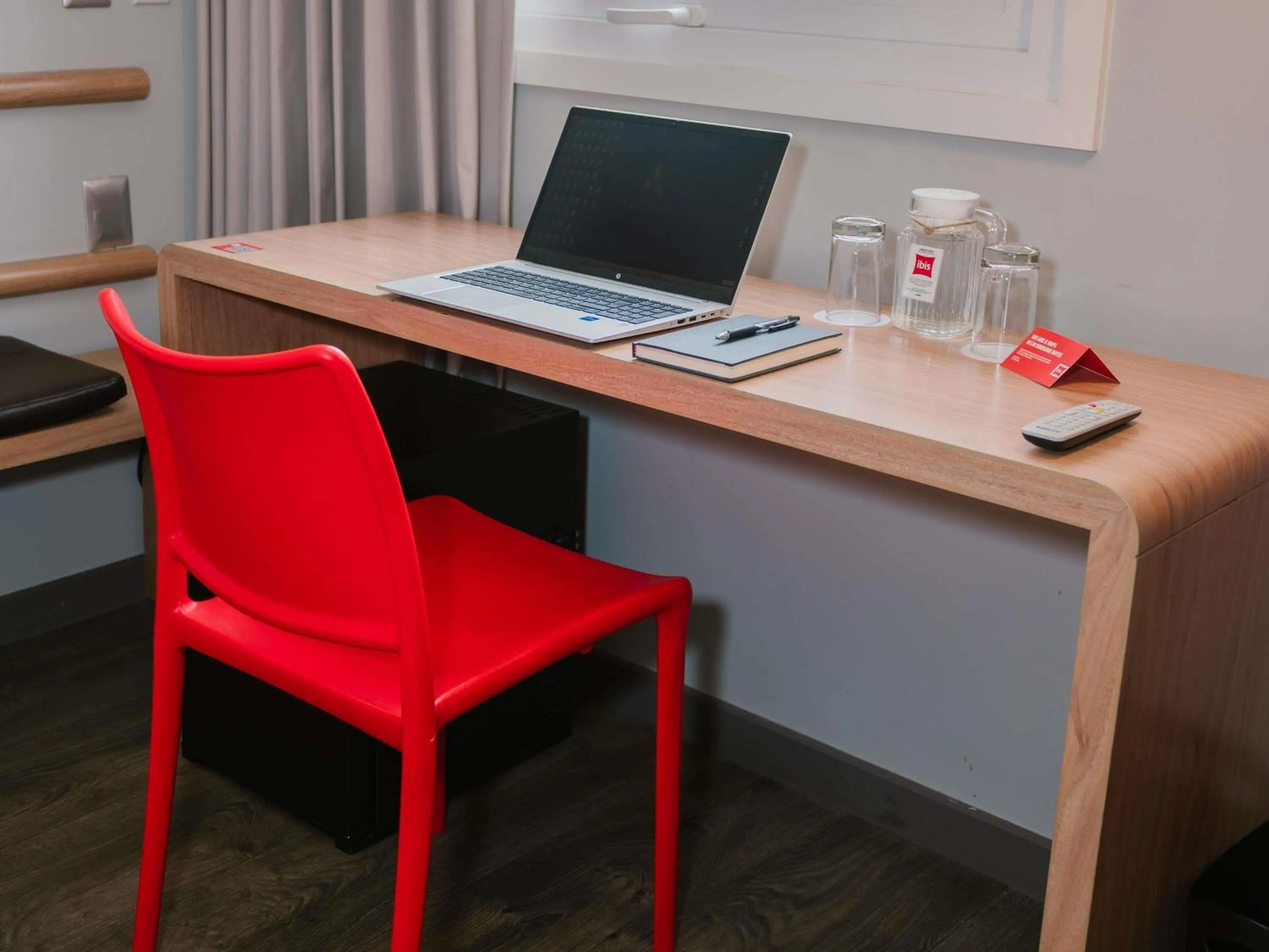 Bedroom in ibis Trujillo