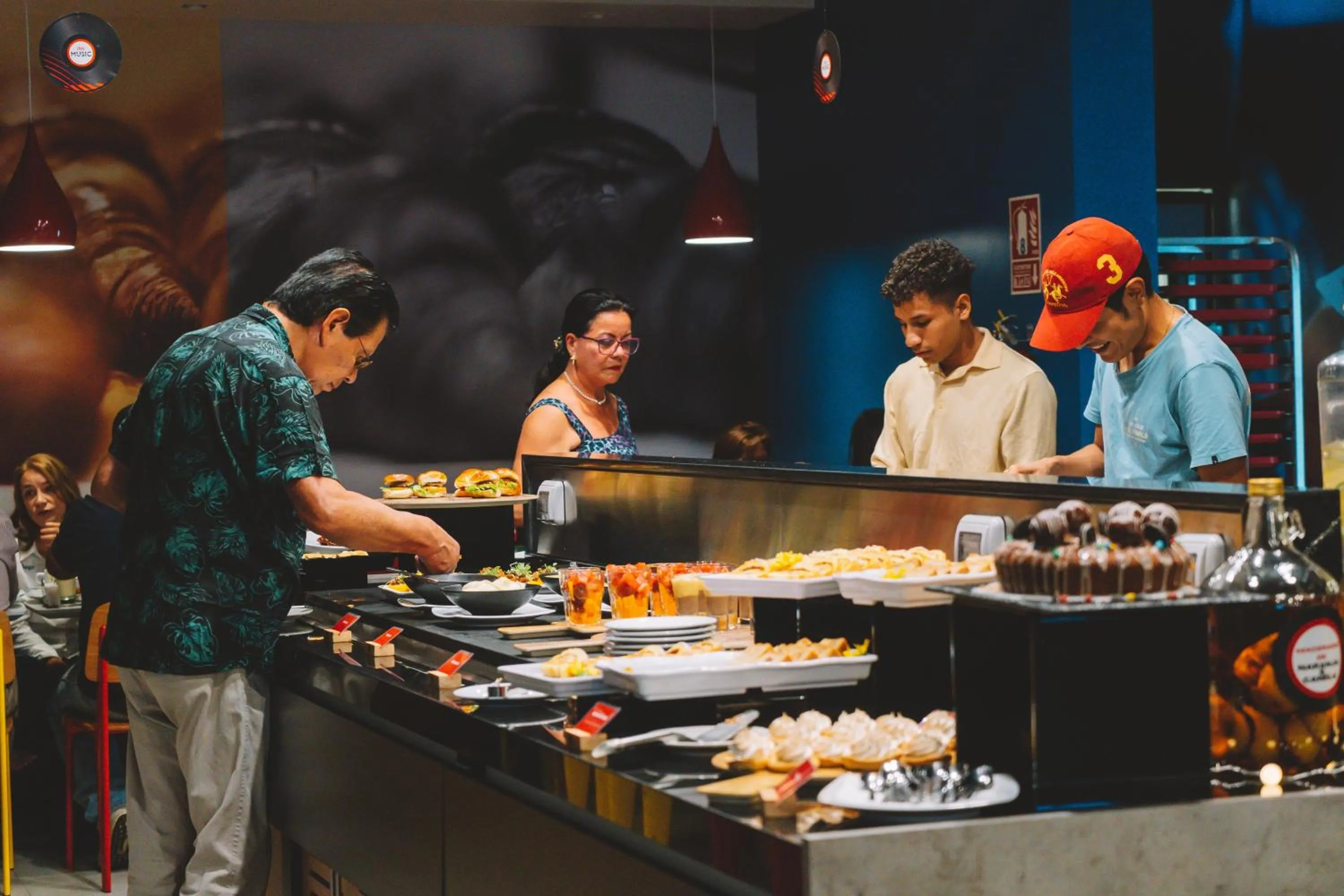 Food and drinks in ibis Trujillo