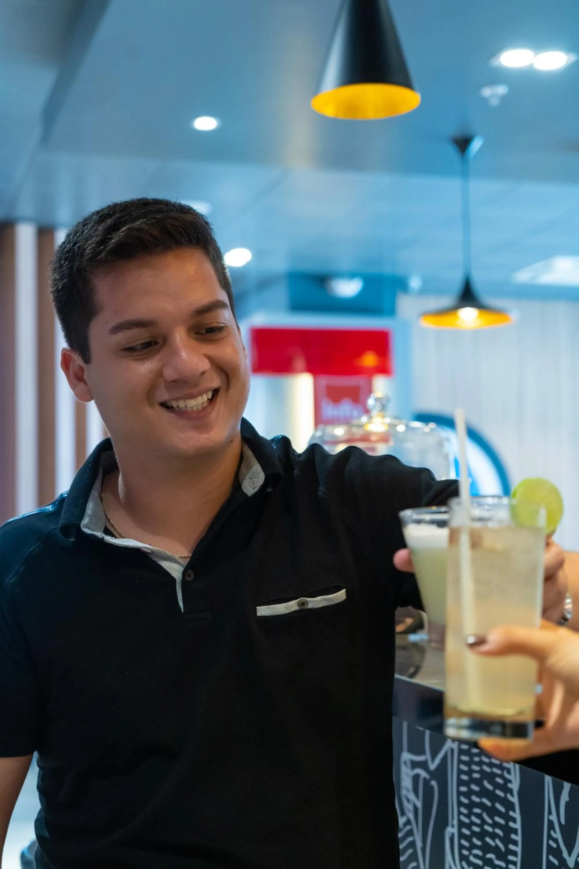 Lounge or bar in ibis Trujillo