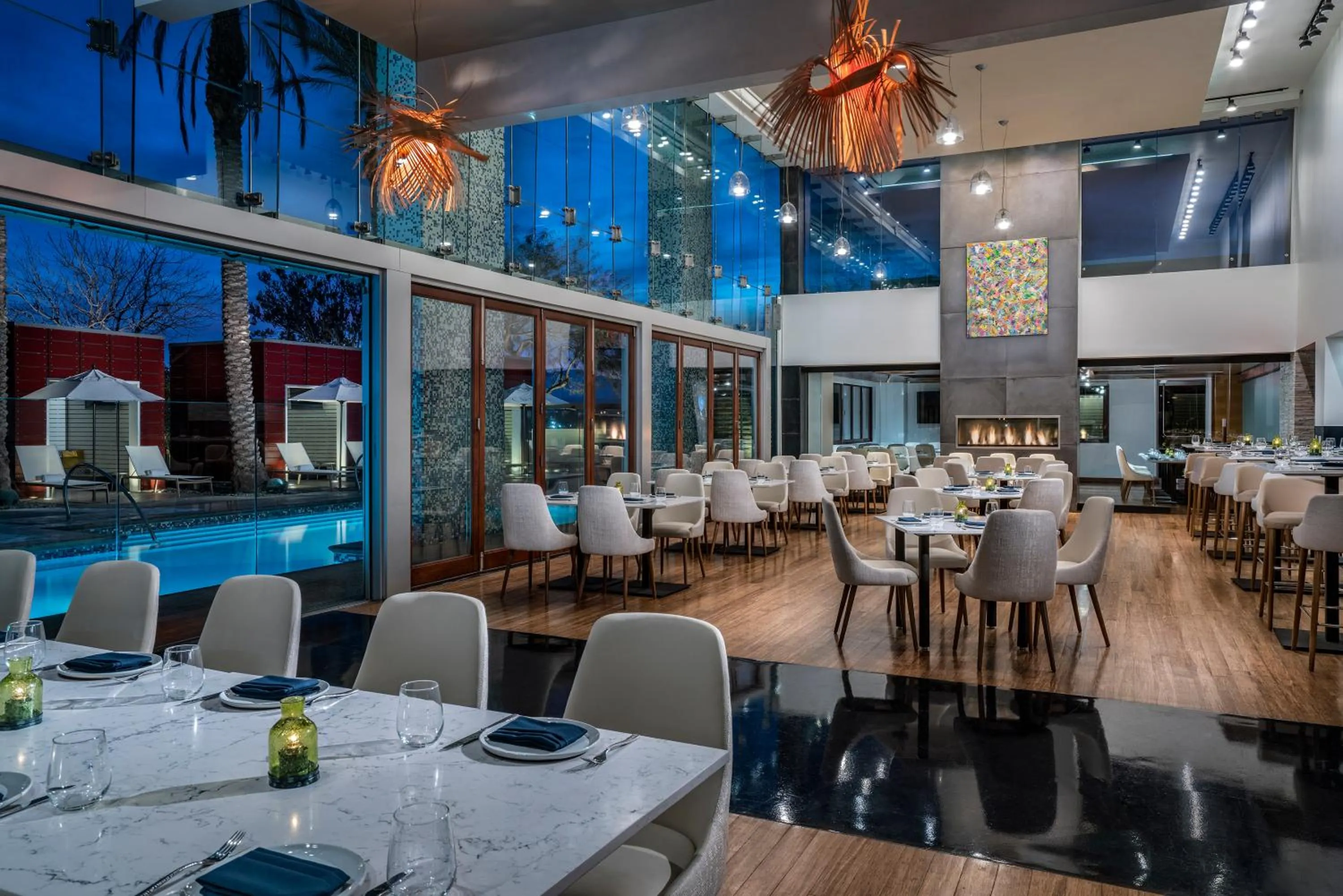 Restaurant/places to eat in Palms Place Hotel and Spa