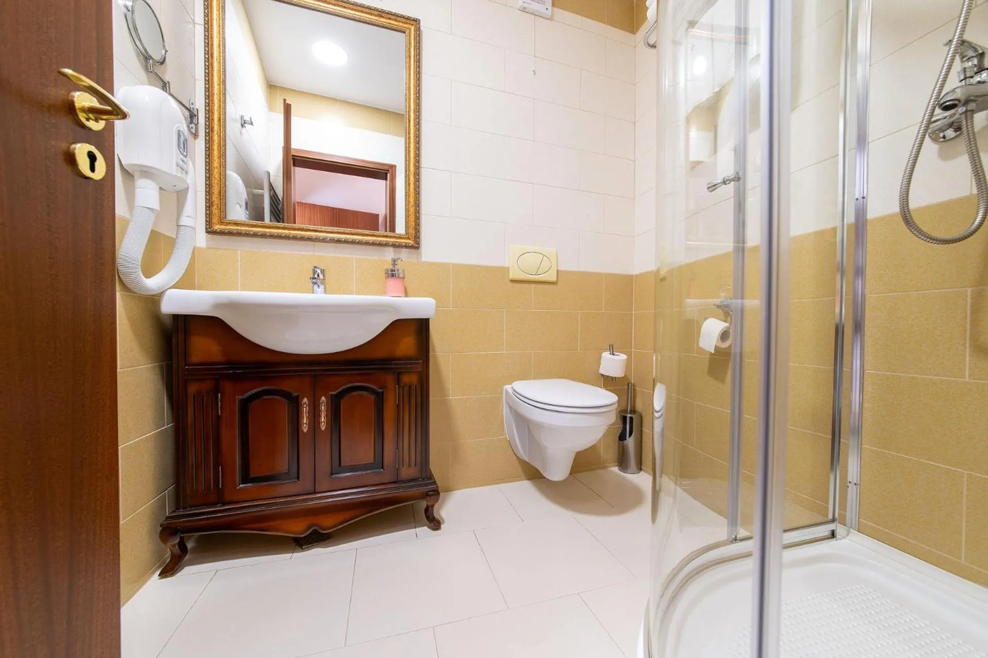 Bathroom in RED CONFORT HOTEL Boutique