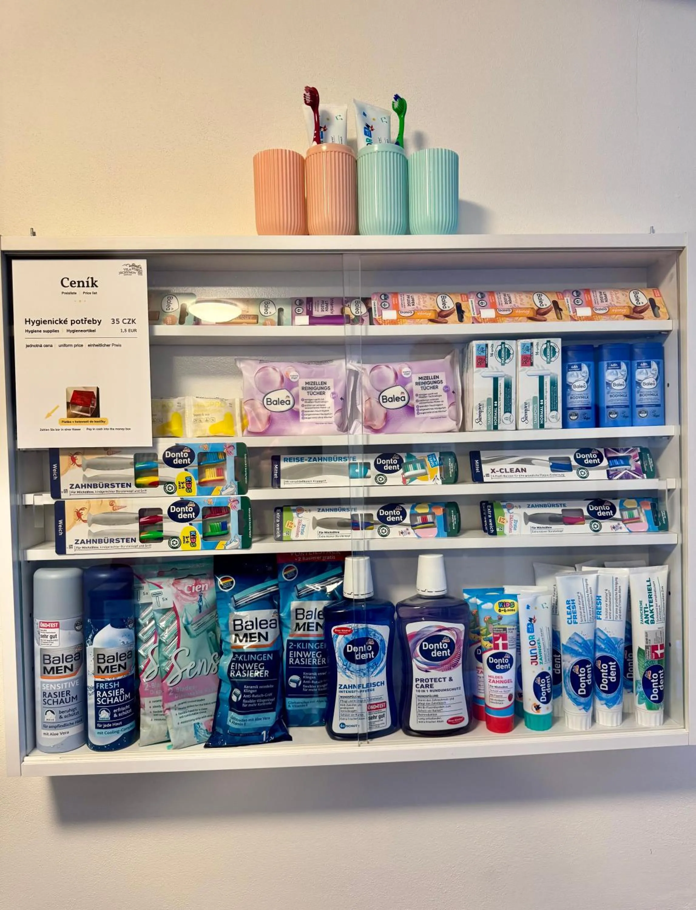 Communal lounge/ TV room in Vila Jáchymov