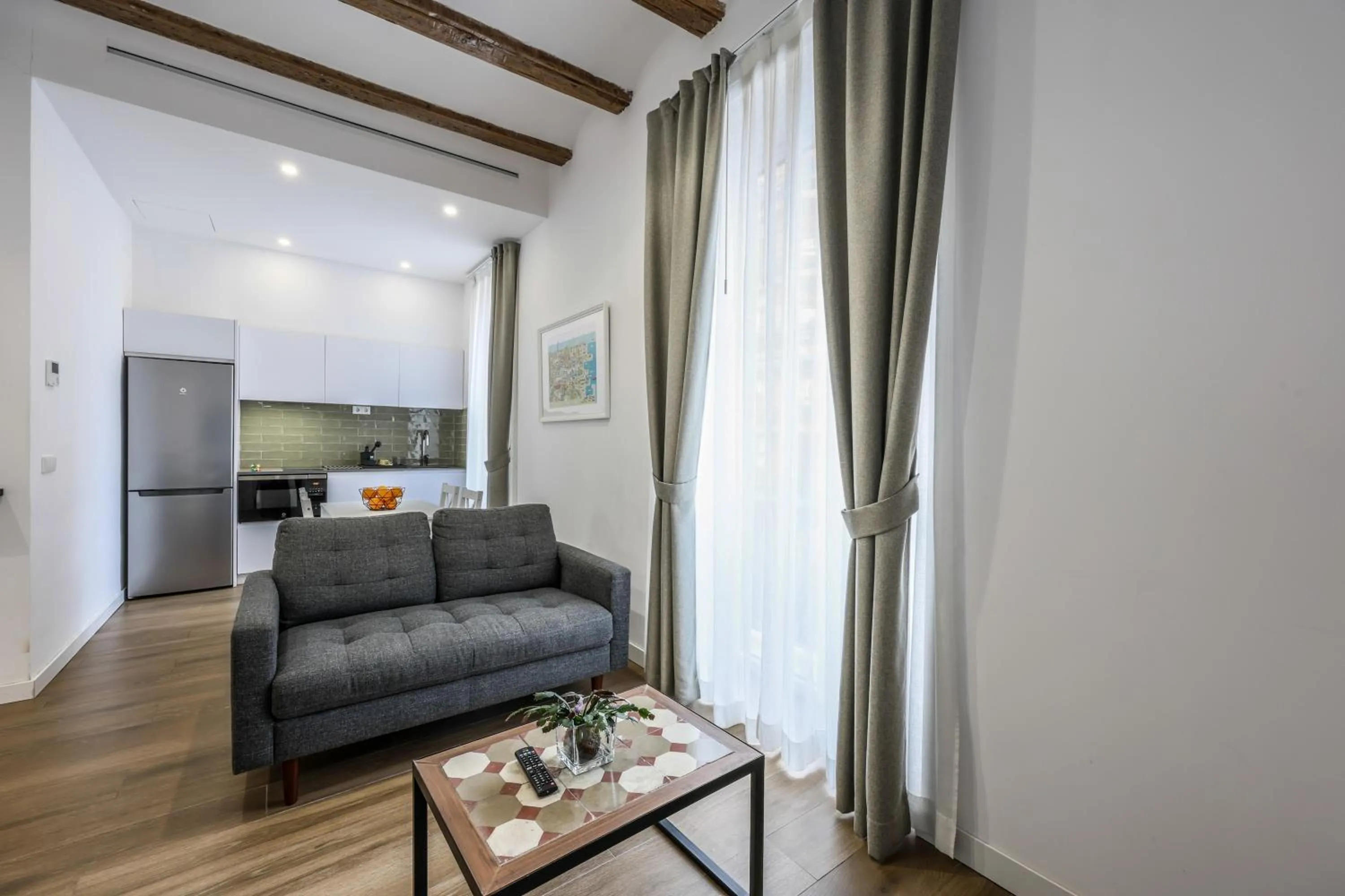 Living room in AmazINN Collection Valencia Centro EVI