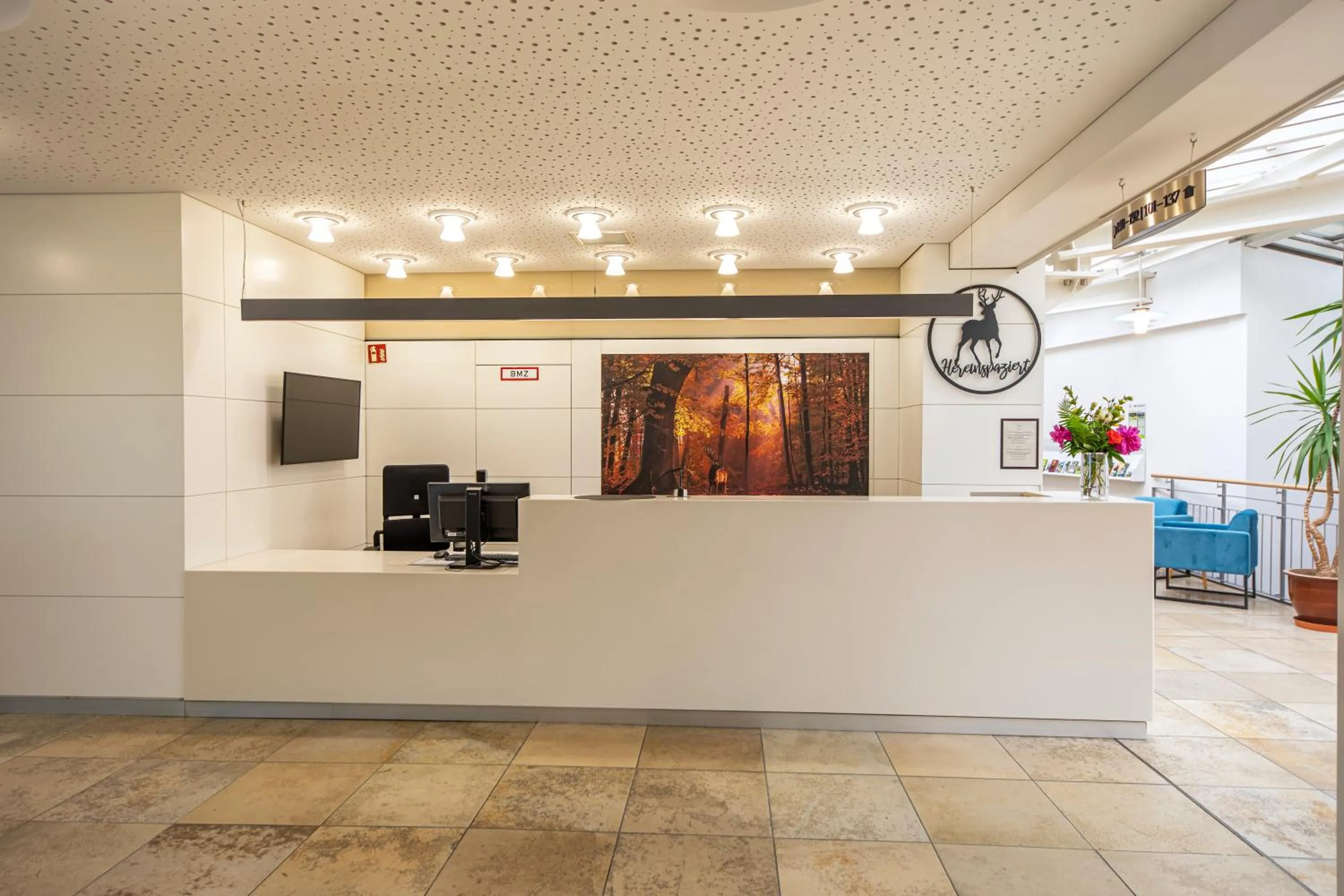Lobby or reception in Karoli Hotel Waldkirchen