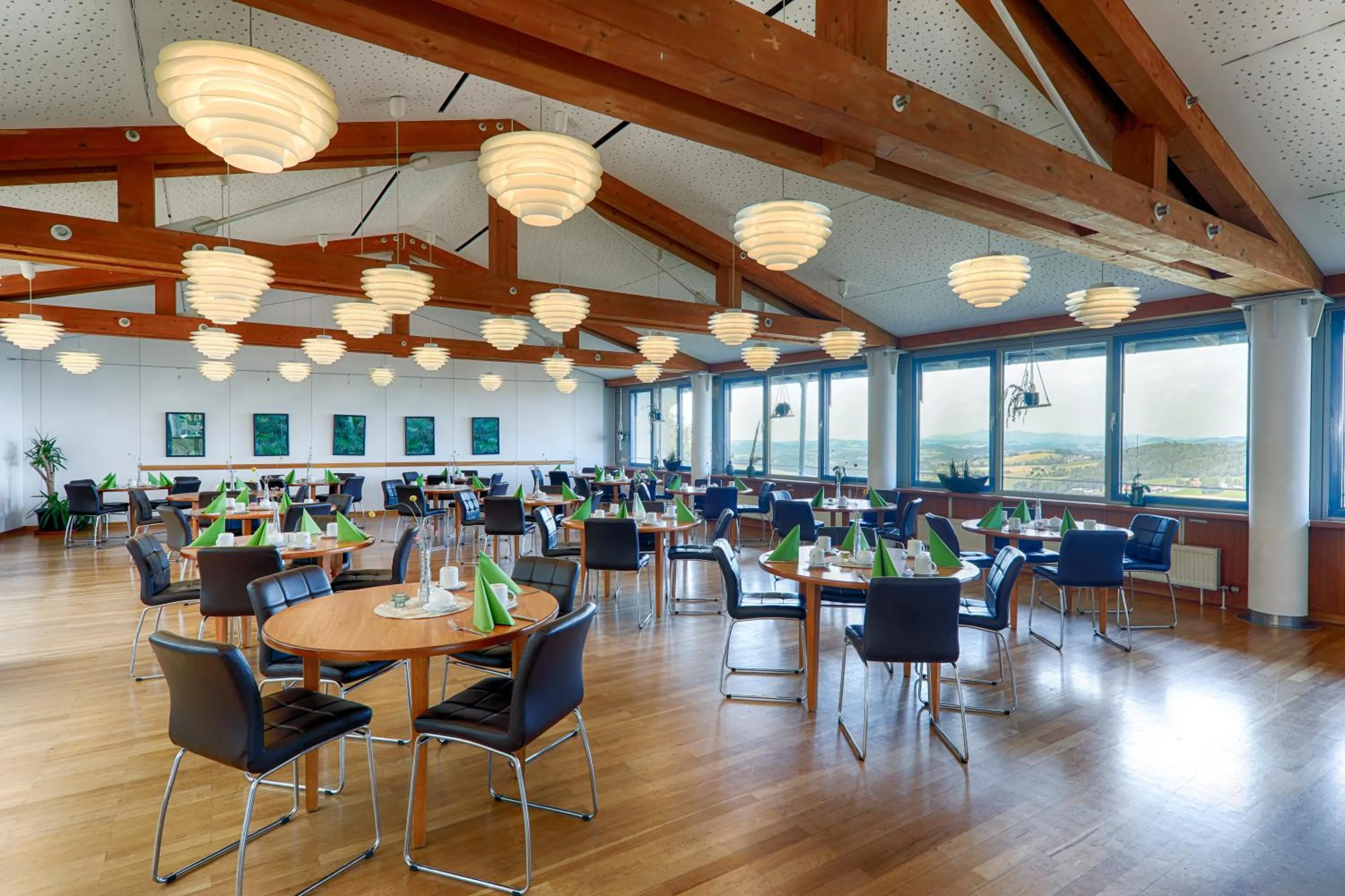 Restaurant/places to eat in Karoli Hotel Waldkirchen