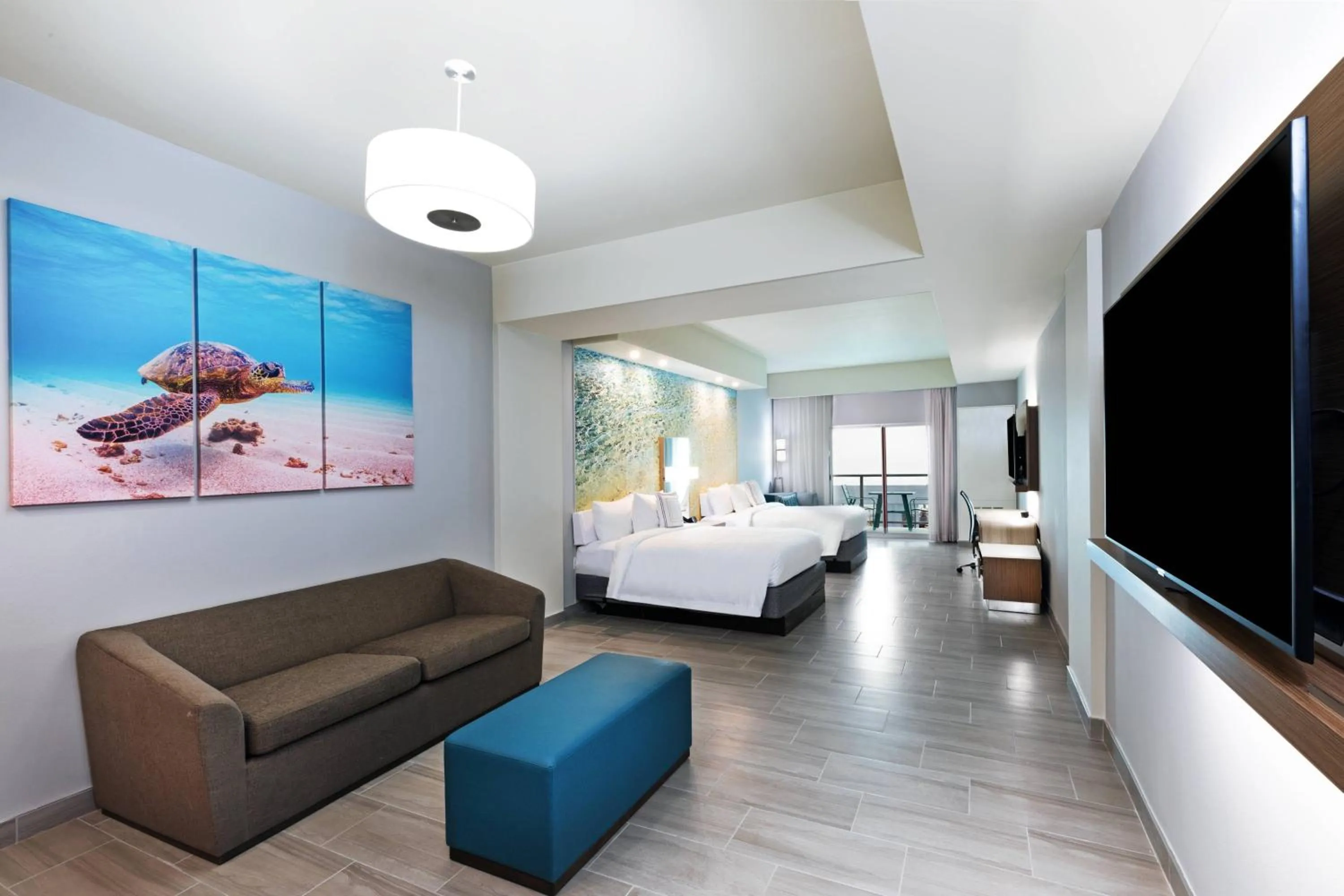 Swimming pool, Bed in Courtyard South Padre Island