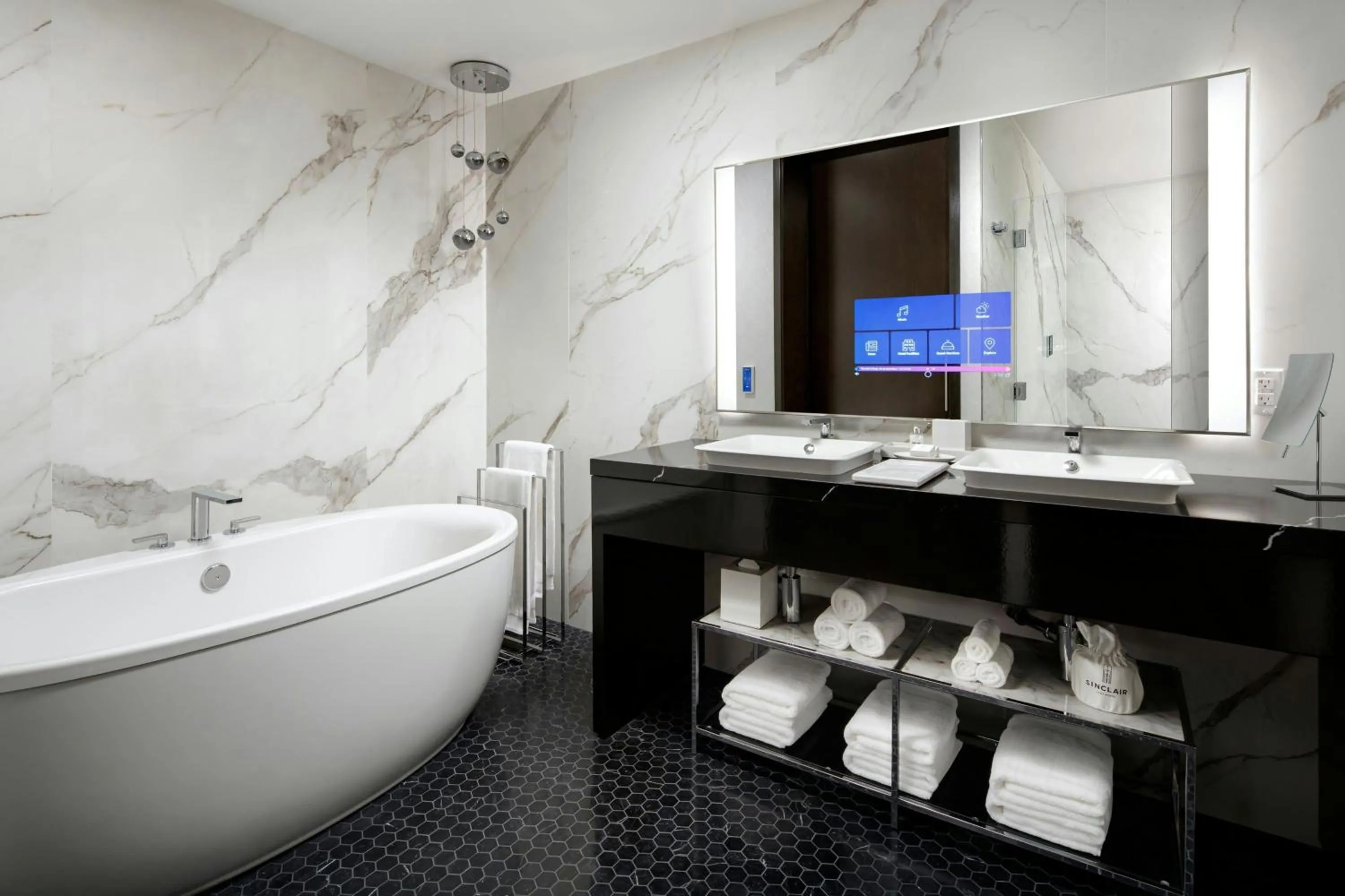 Bathroom in The Sinclair, Autograph Collection