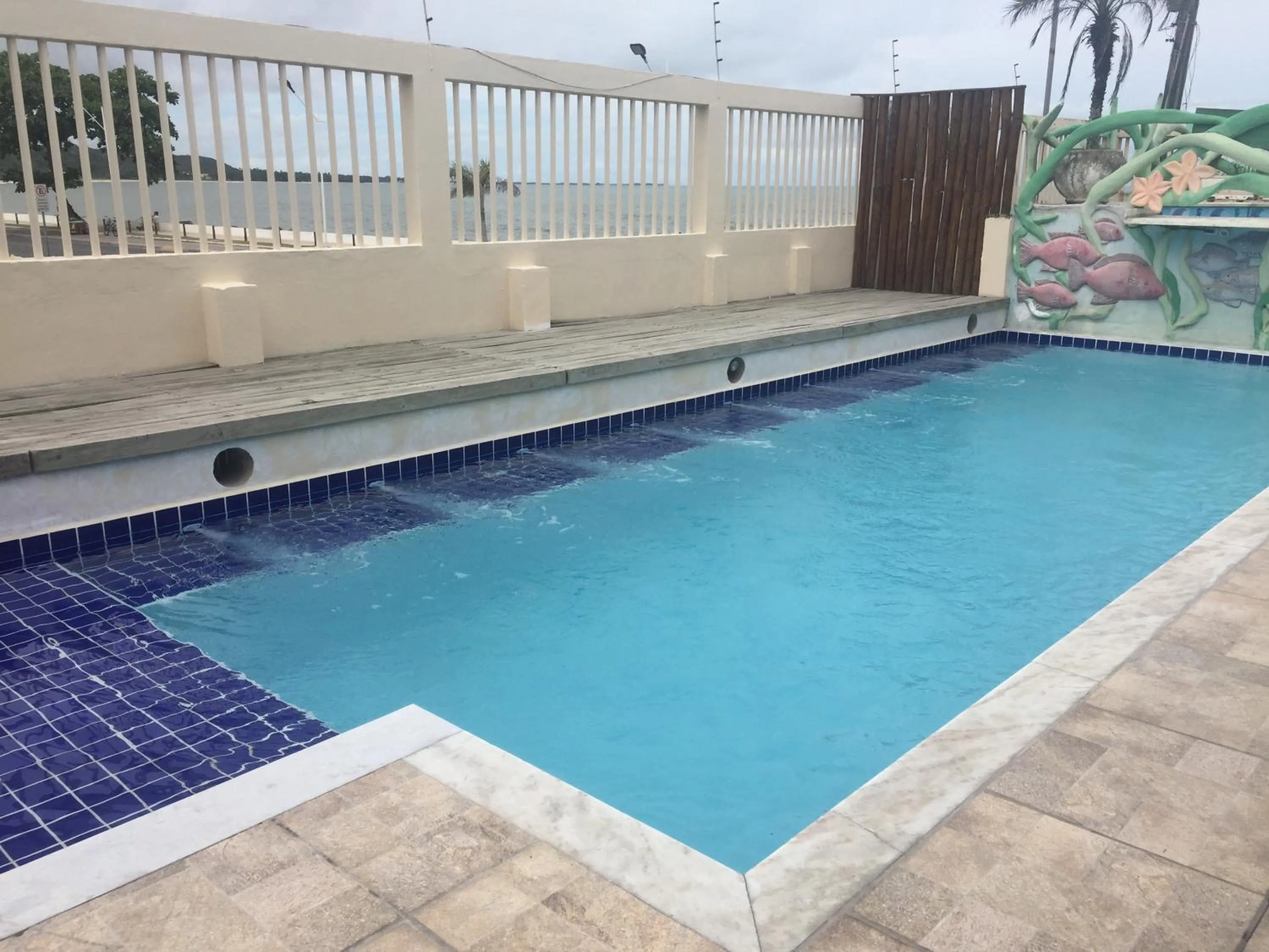 Hot Tub in Eden Praia Hotel