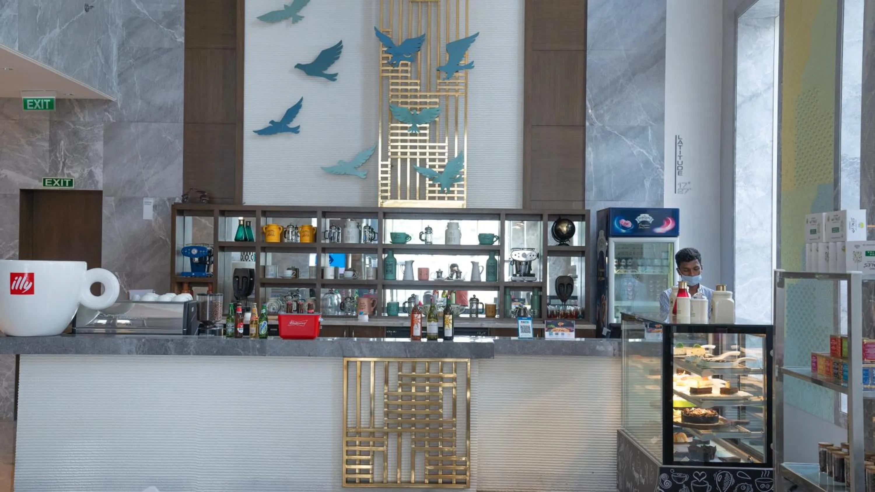 Restaurant/places to eat in Le Meridien Hyderabad