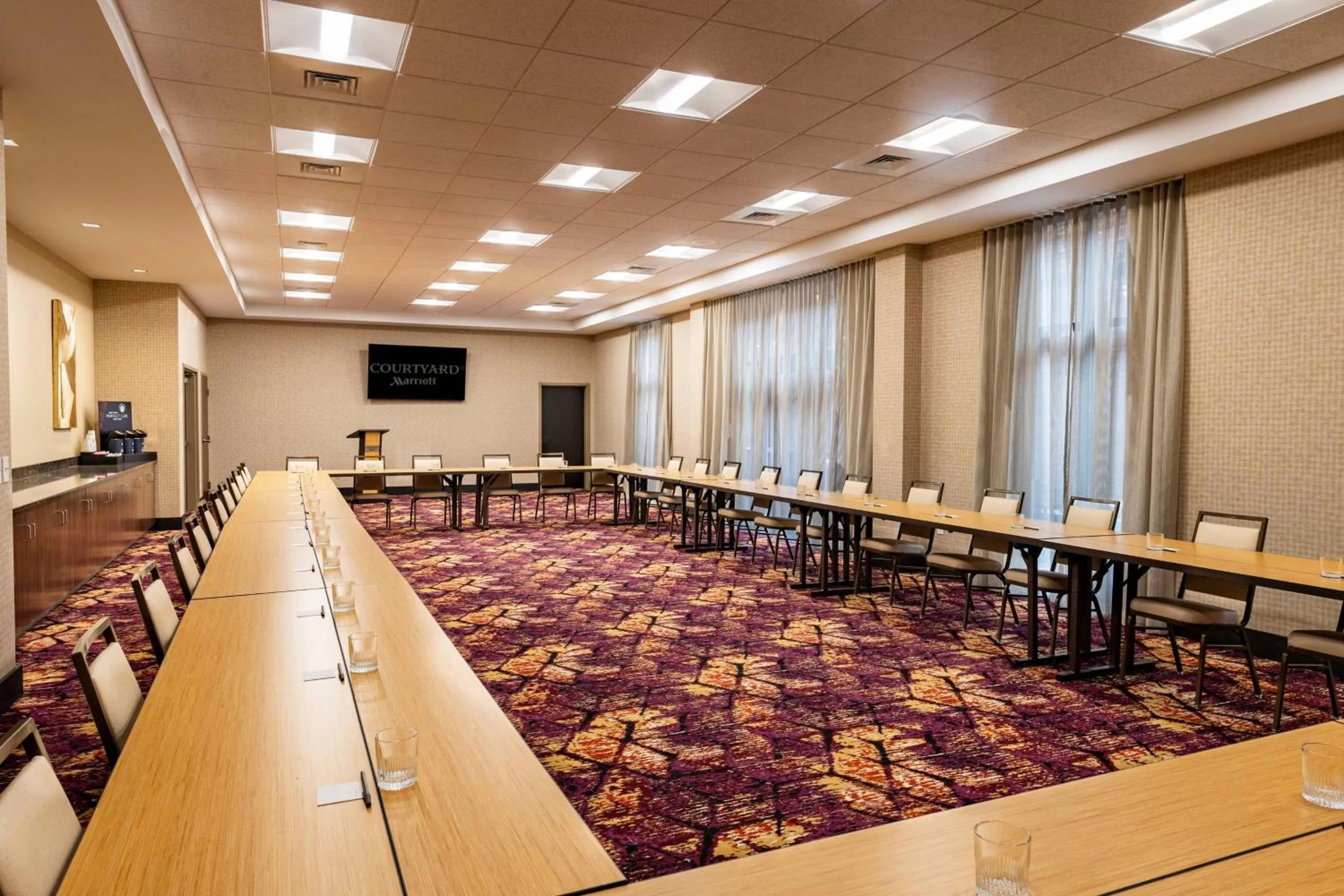 Meeting/conference room in Courtyard Winston-Salem Downtown