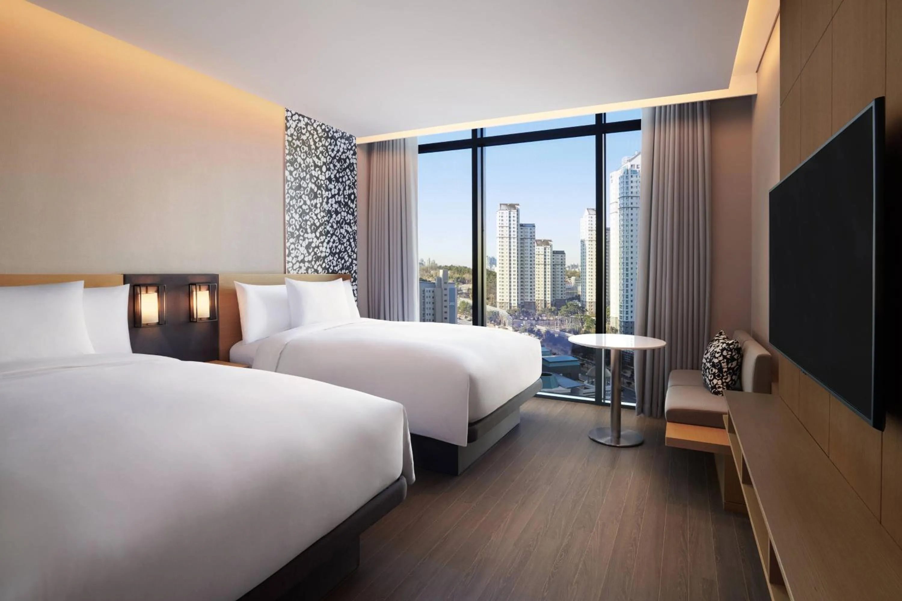 Photo of the whole room, Bed in Courtyard by Marriott Suwon