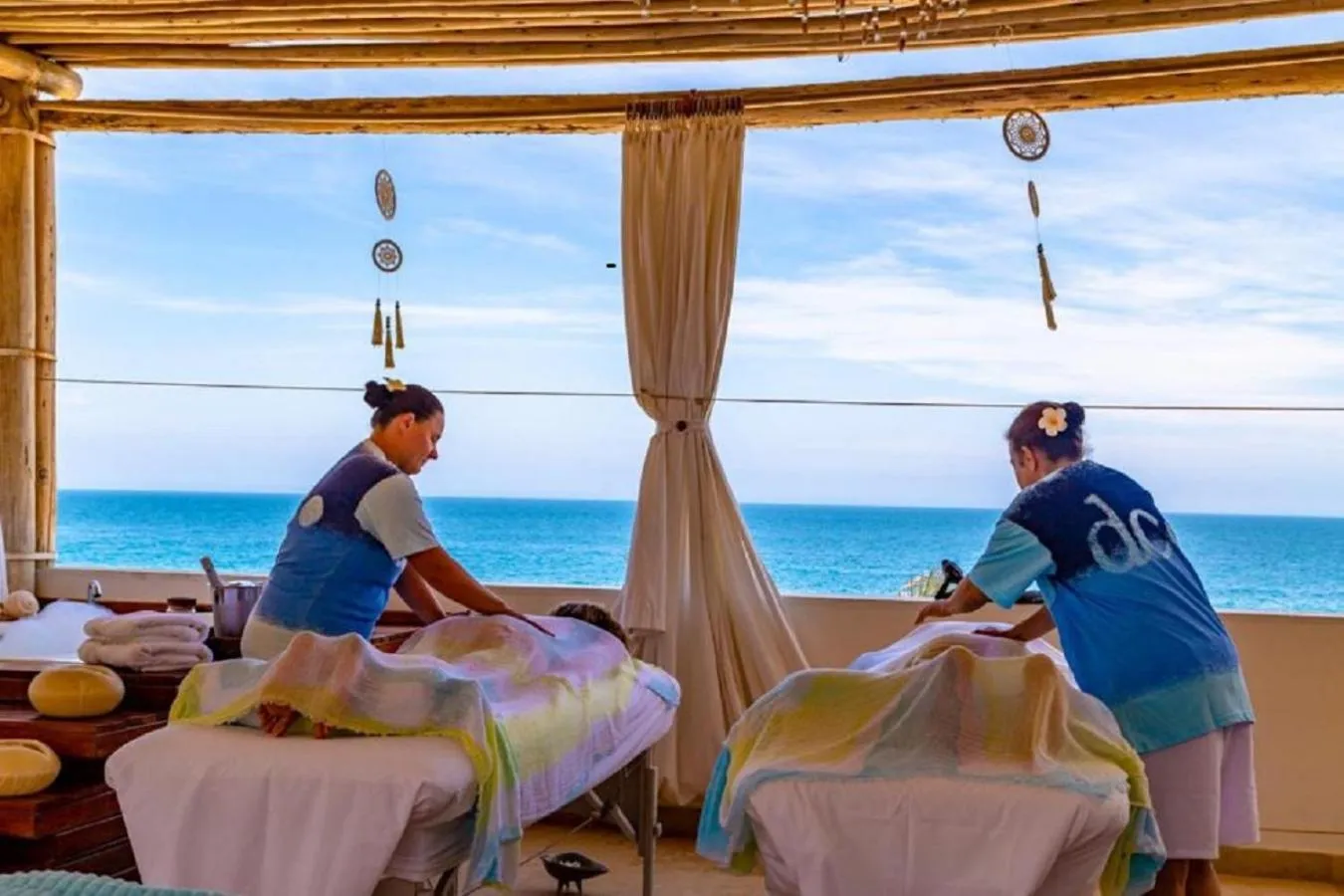 Massage in DCO Suites Lounge & Spa