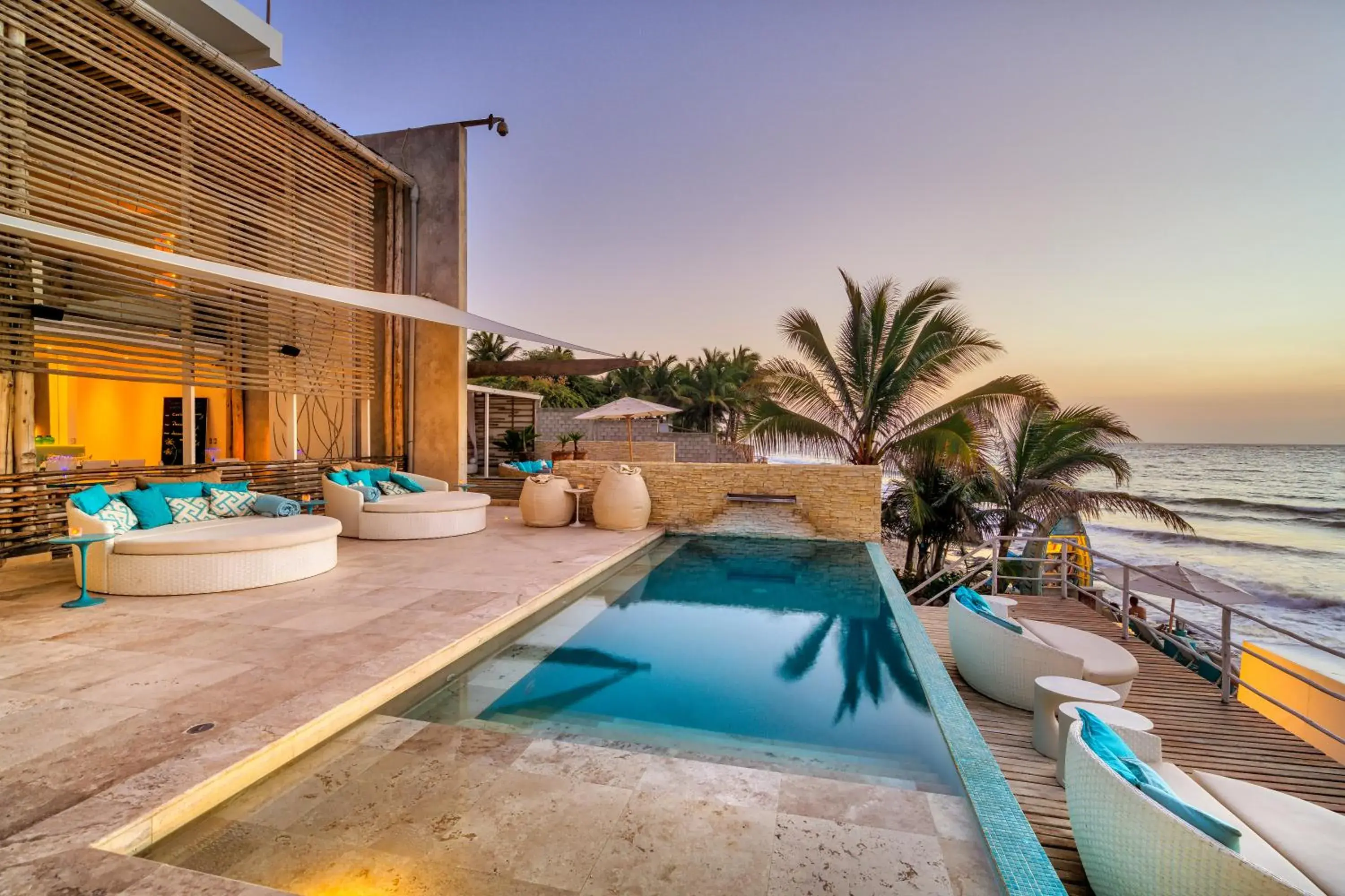 DCO Suites Lounge & Spa DCO Suites Lounge & Spa