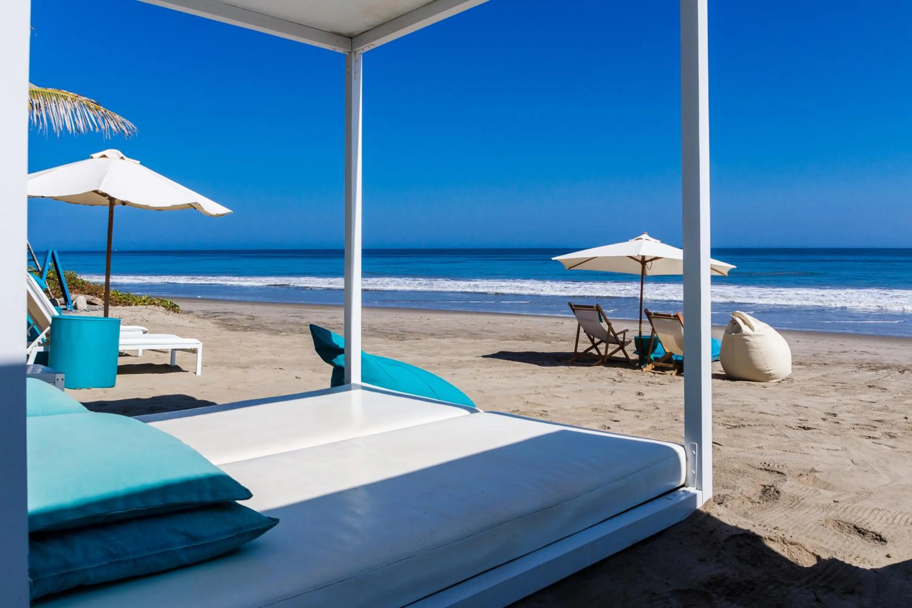 Beach in DCO Suites Lounge & Spa