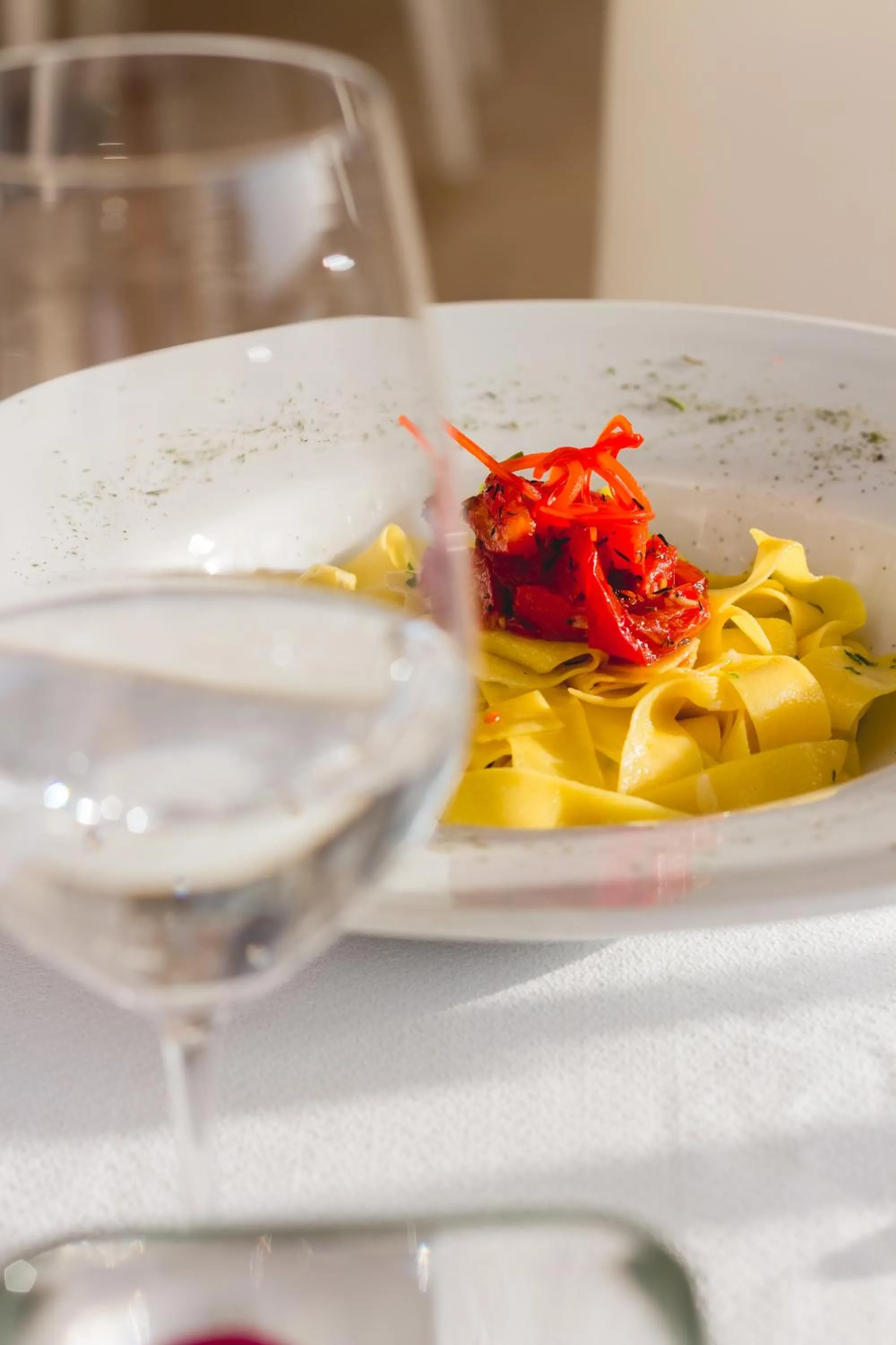 Restaurant/places to eat in DCO Suites Lounge & Spa