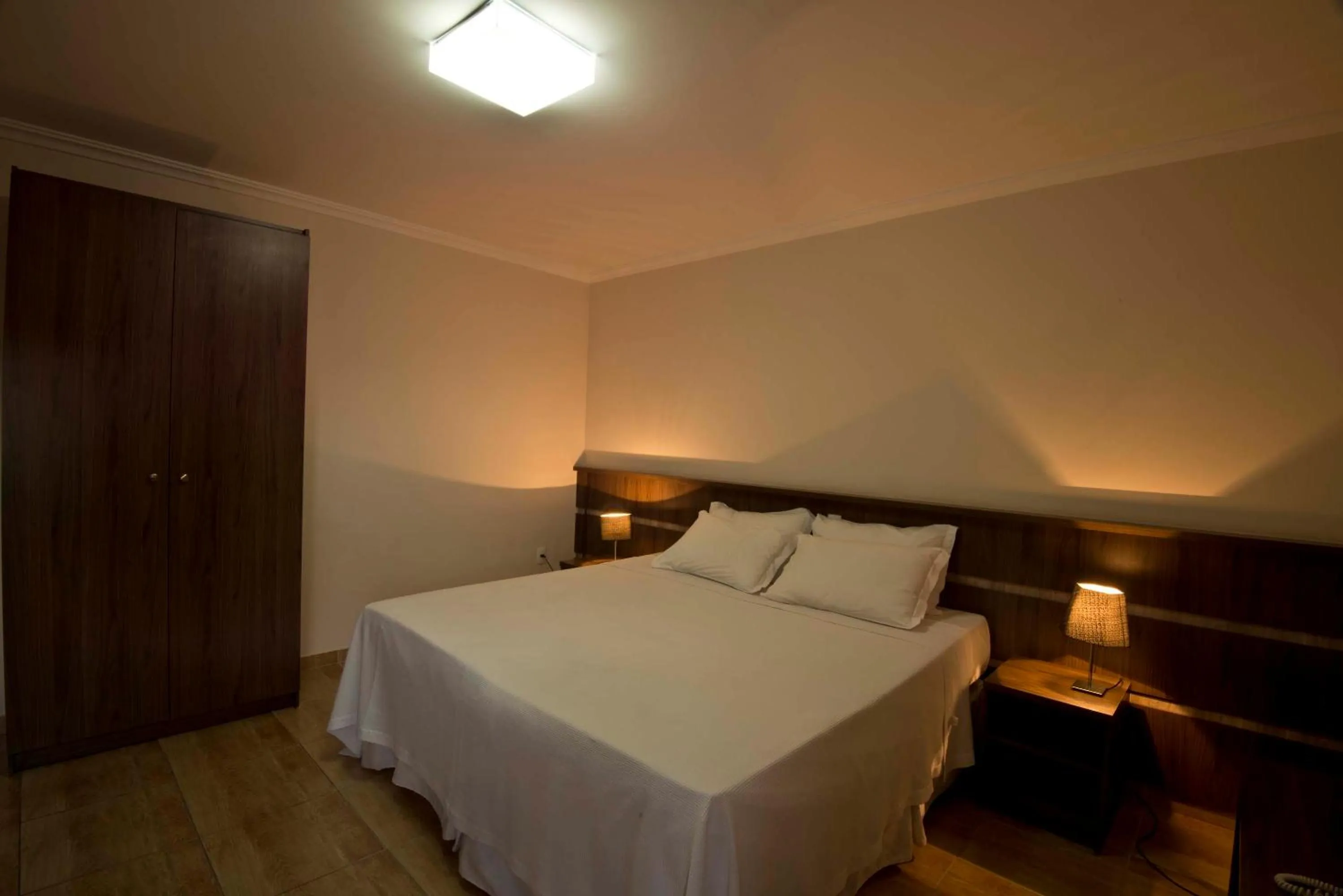 Photo of the whole room, Bed in Grand Enio Hotel e Cantina