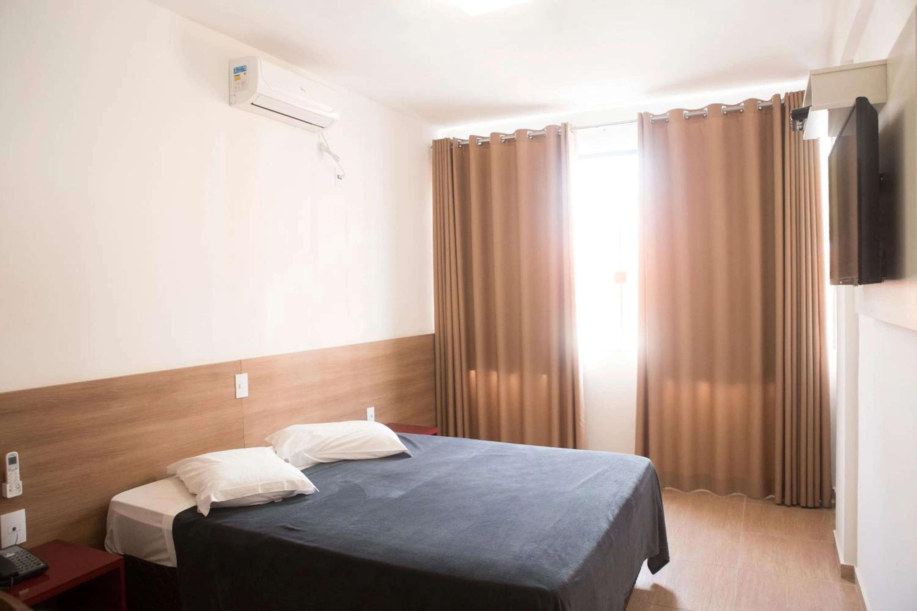 Bed in Grand Enio Hotel e Cantina