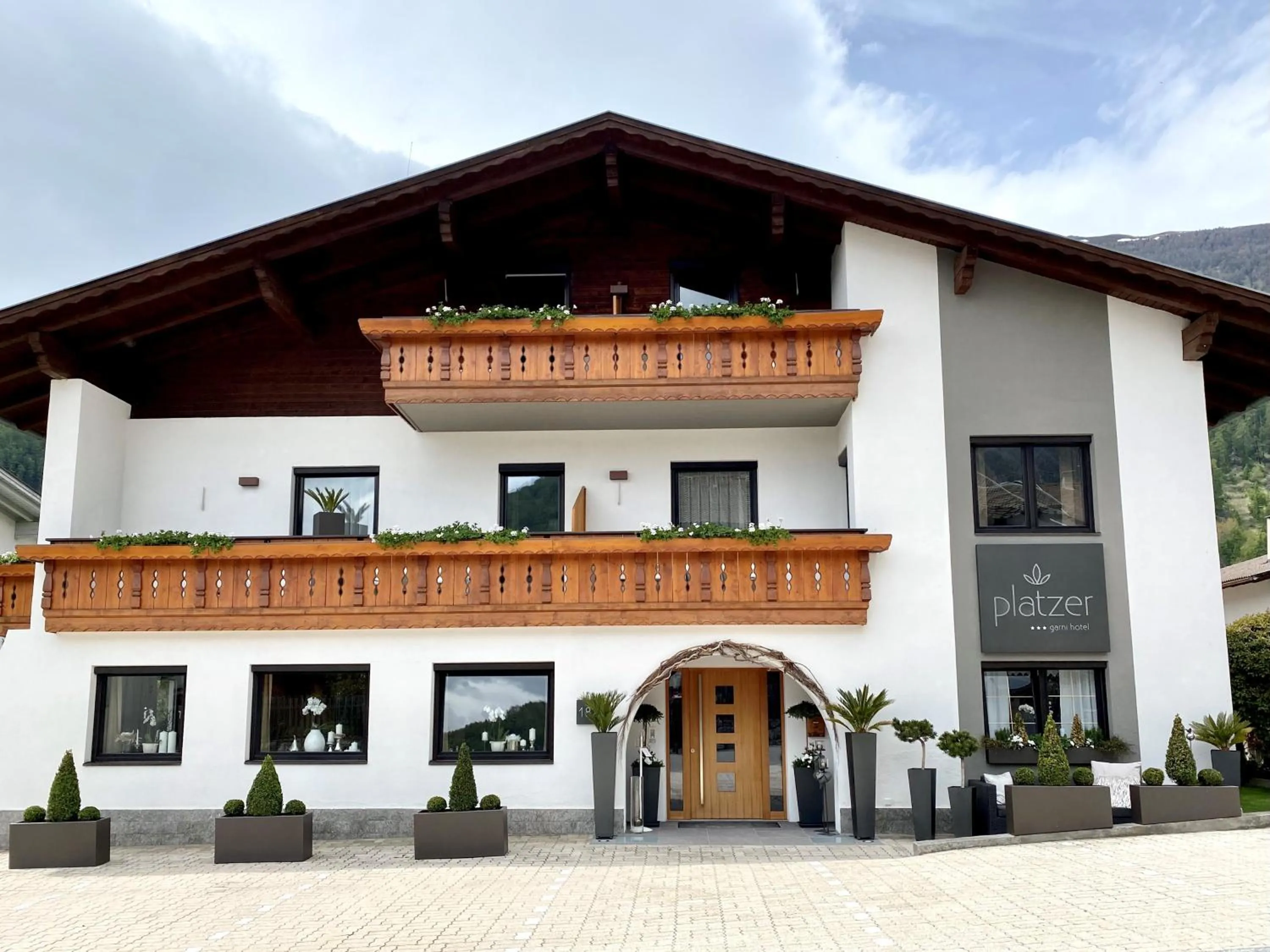 Property building in Garni Hotel Platzer