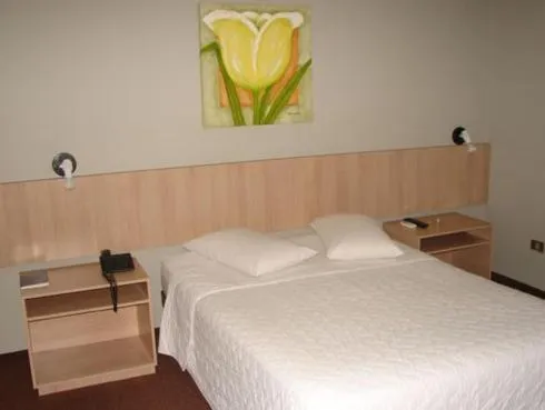 Photo of the whole room, Bed in Muchiutt Park Hotel
