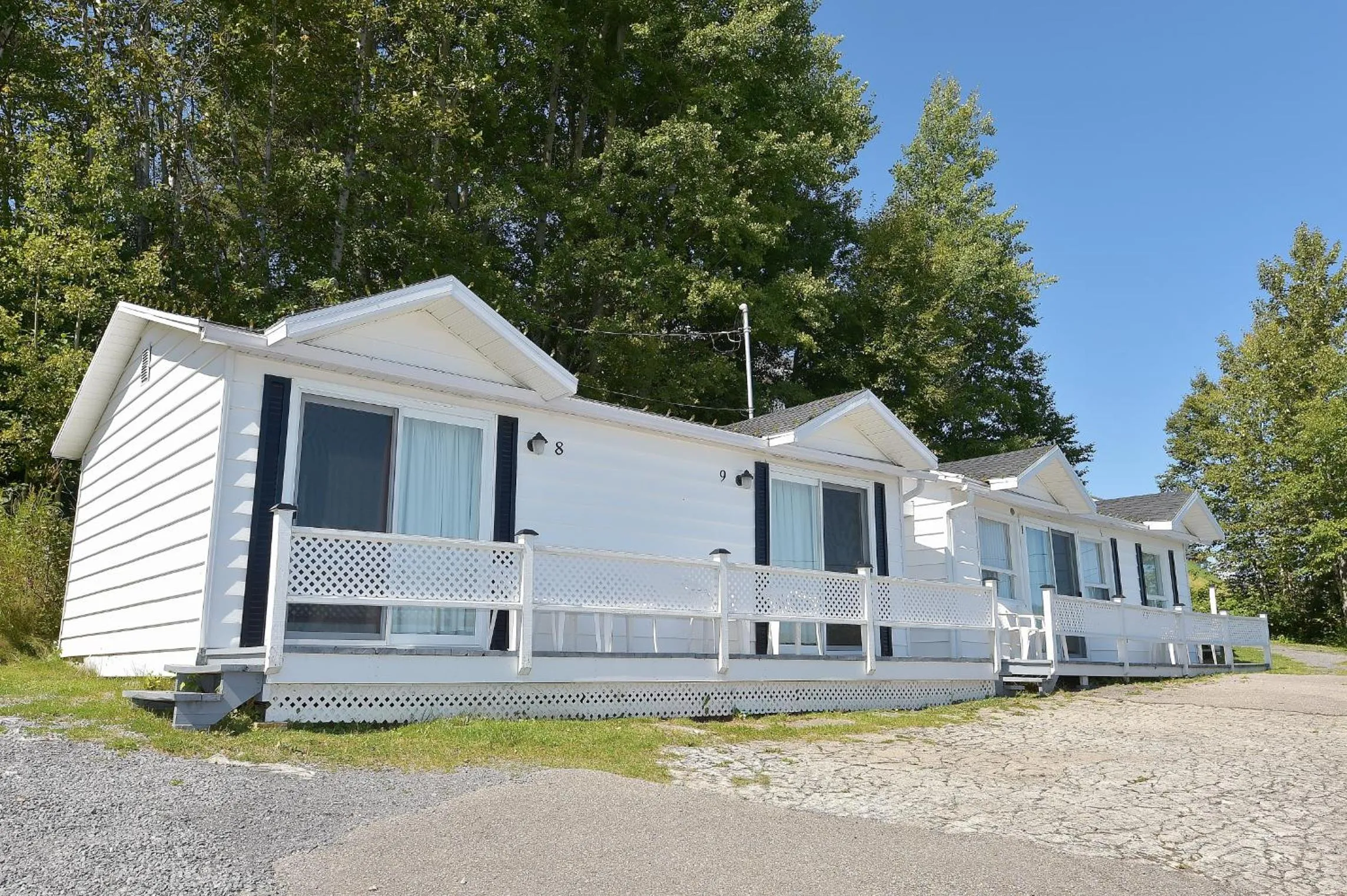 Property building in Auberge Sur Mer Charlevoix