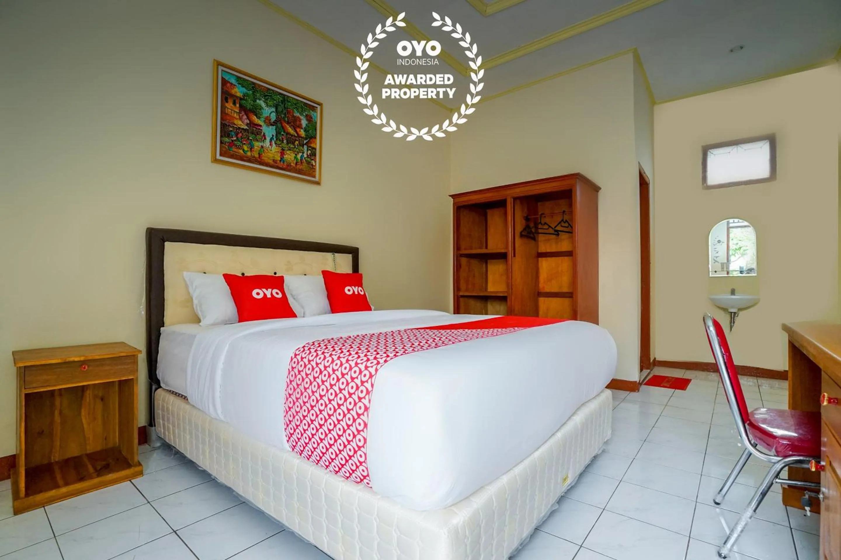 Bedroom in OYO 2177 Trikora Indah Residence