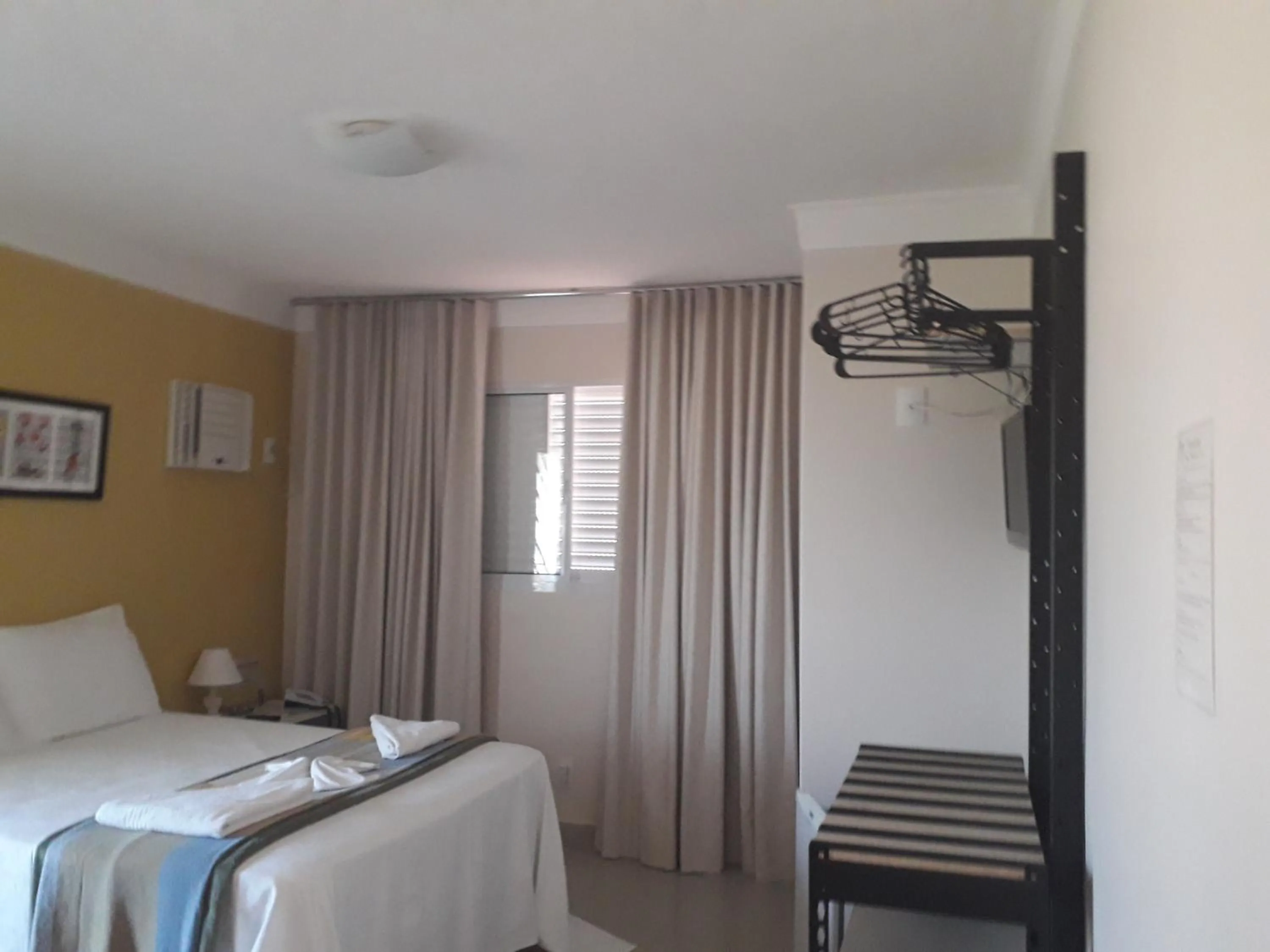 Bed in Tapindaré Hotel