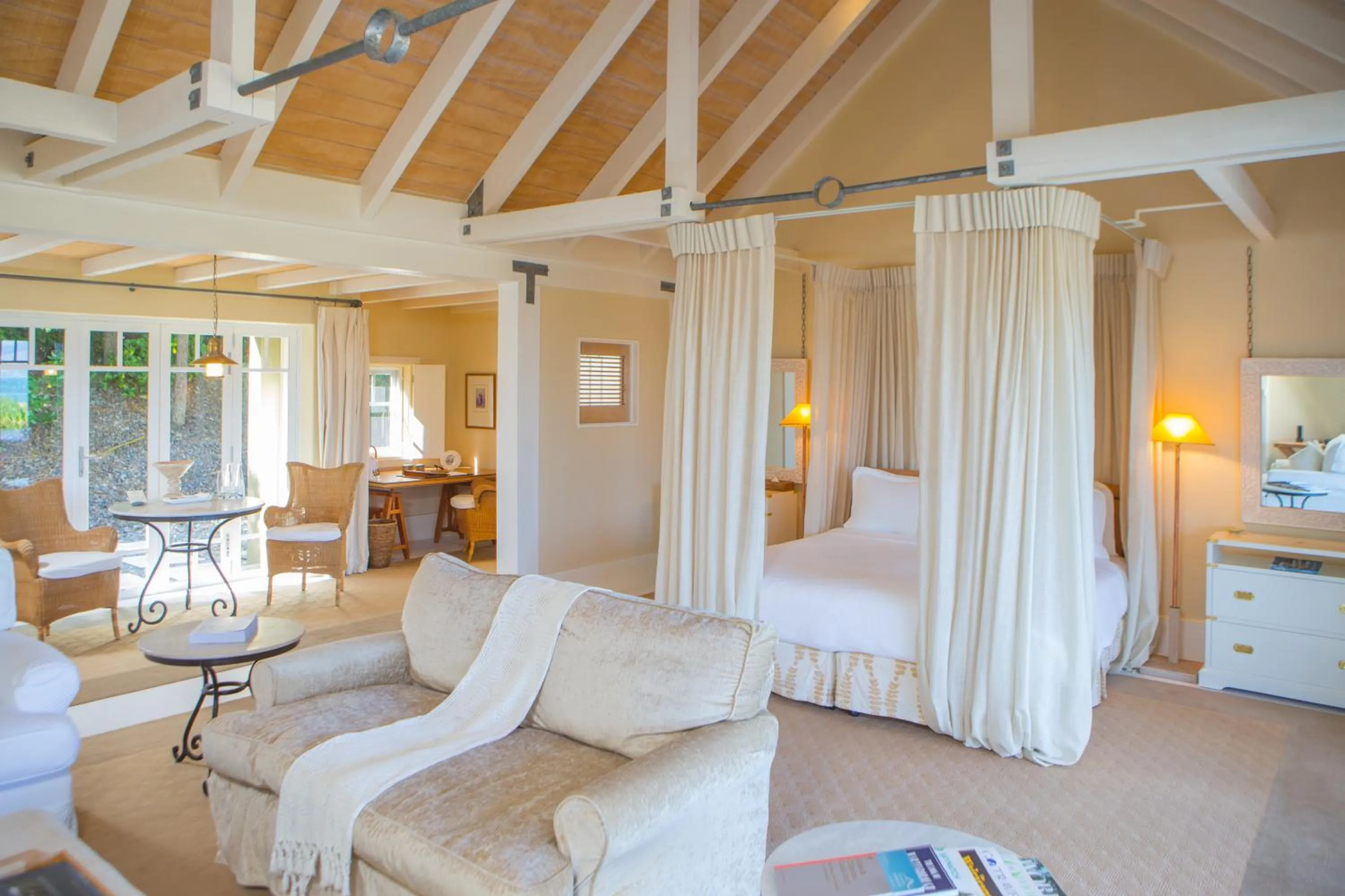Decorative detail, Bed in Wharekauhau Country Estate