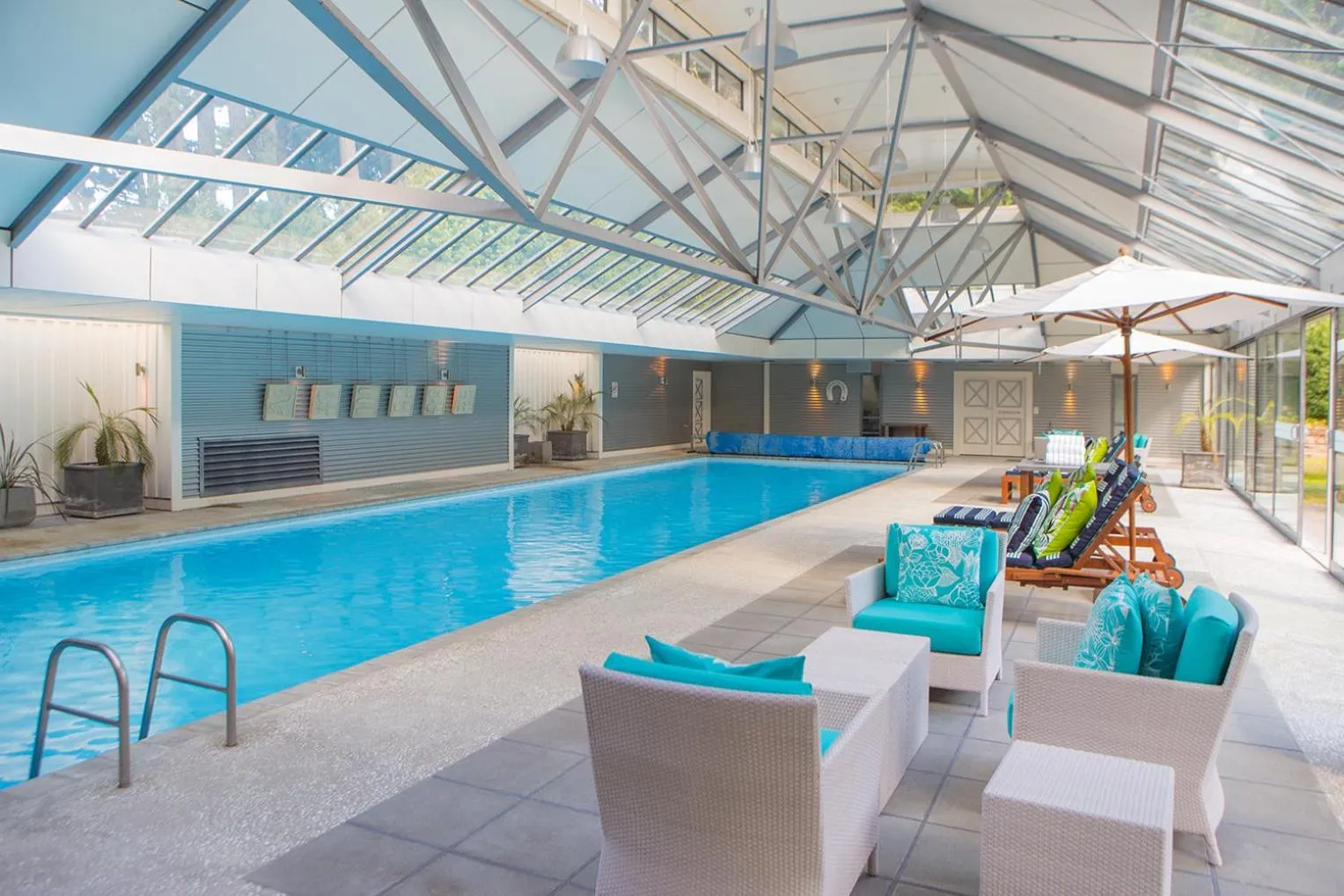 Swimming pool in Wharekauhau Country Estate