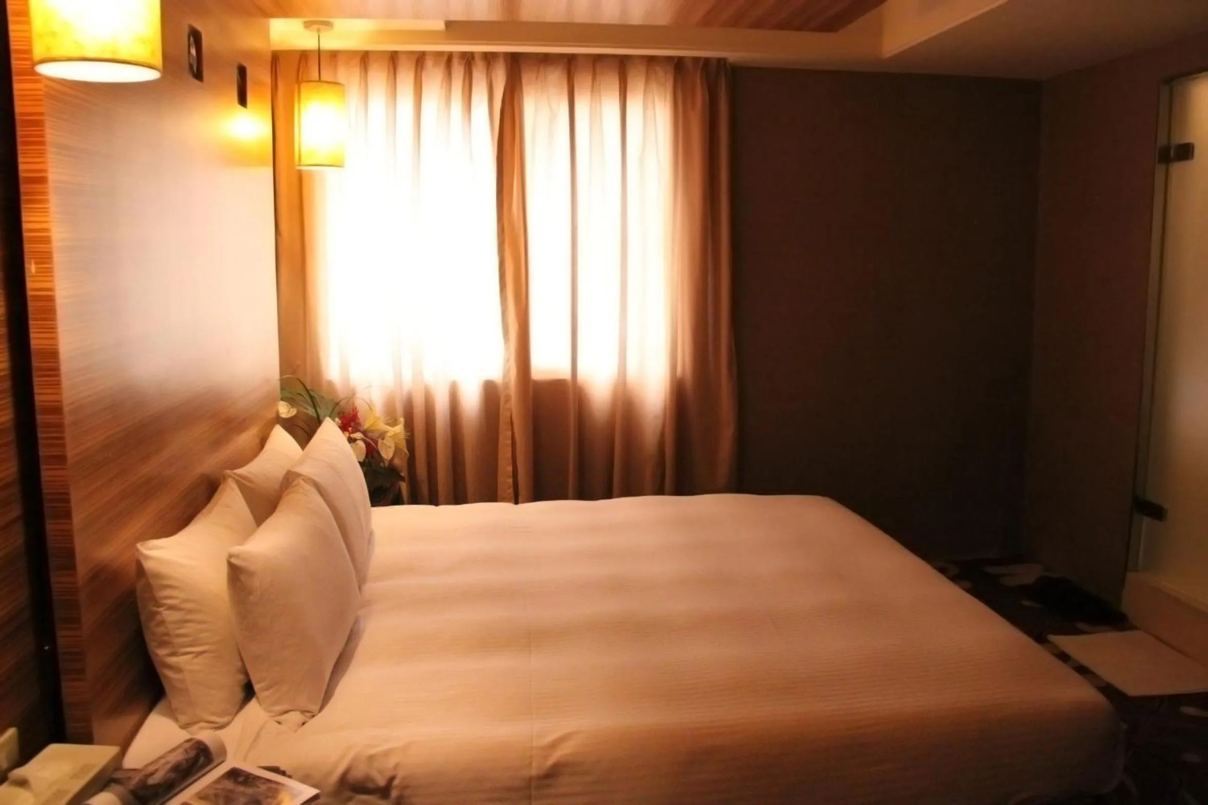 Photo of the whole room, Bed in 貴都飯店-Crystal Hotel Taipei