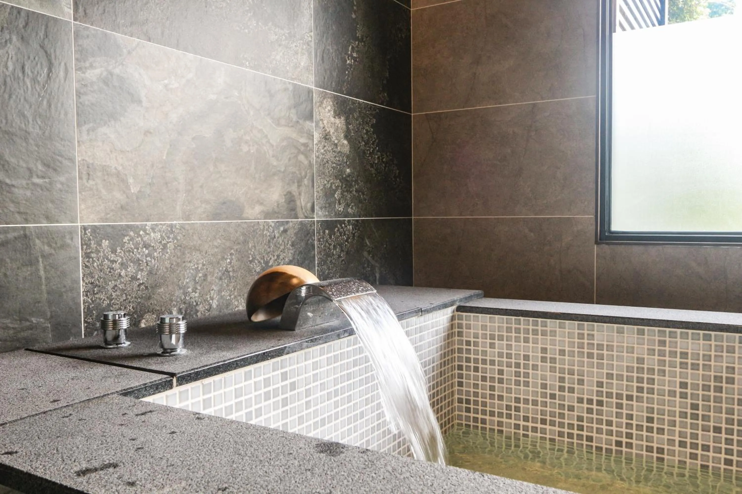 Bathroom in Great Roots Forestry Spa Resort