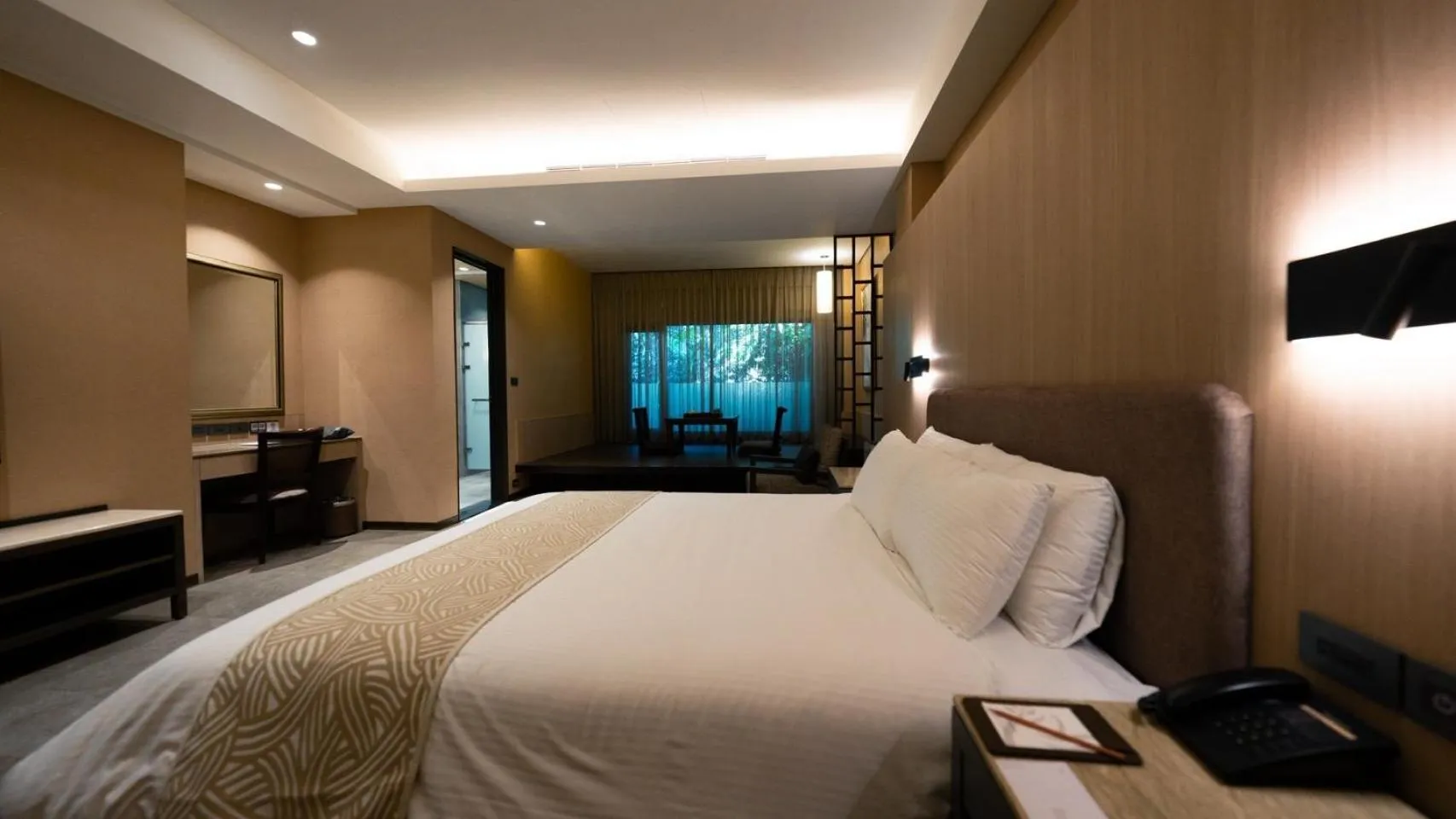 Bedroom, Bed in Great Roots Forestry Spa Resort