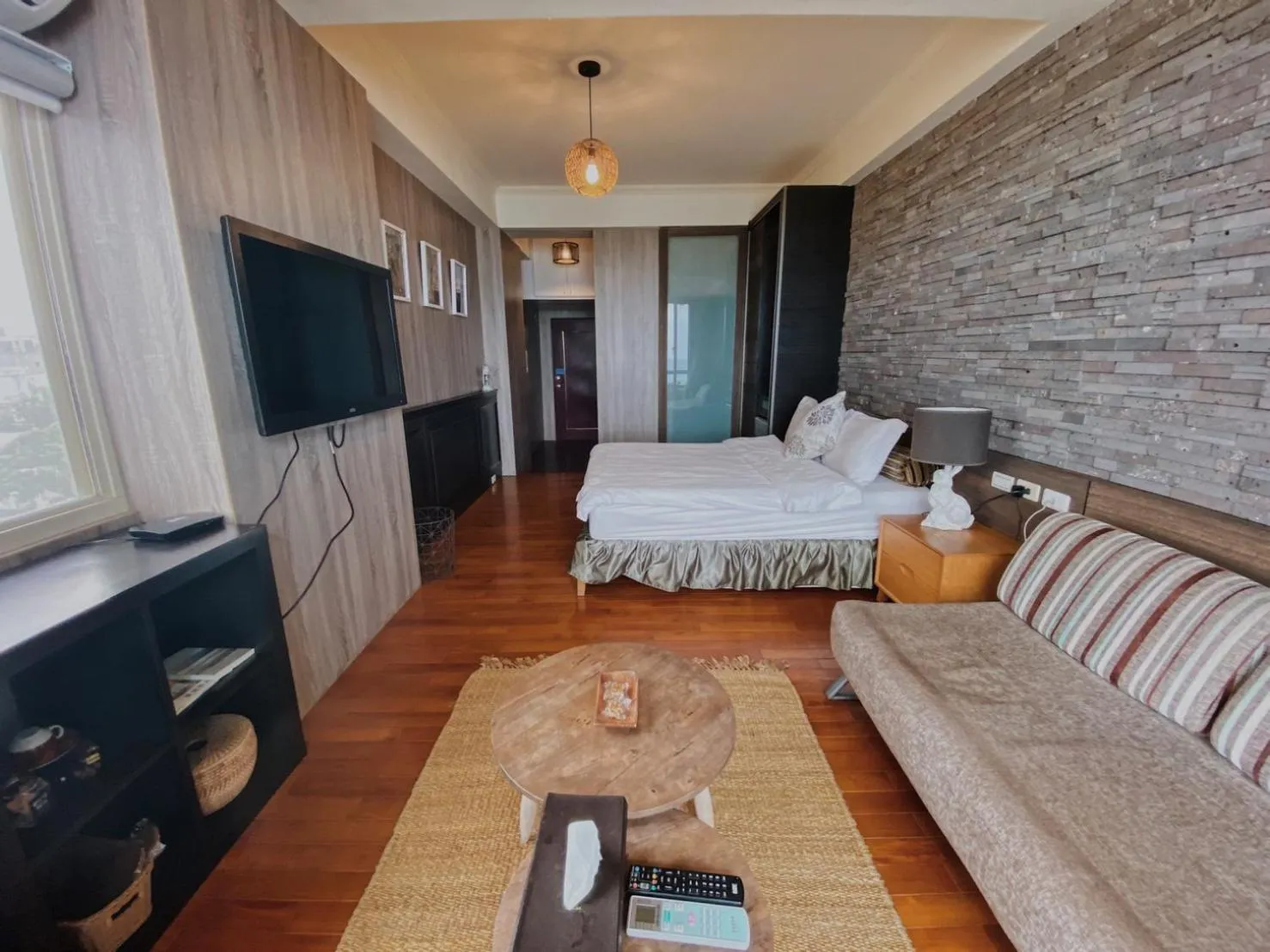 Sea view, Bed in 海邊邊民宿 Near Seaside B&B 民宿1092號