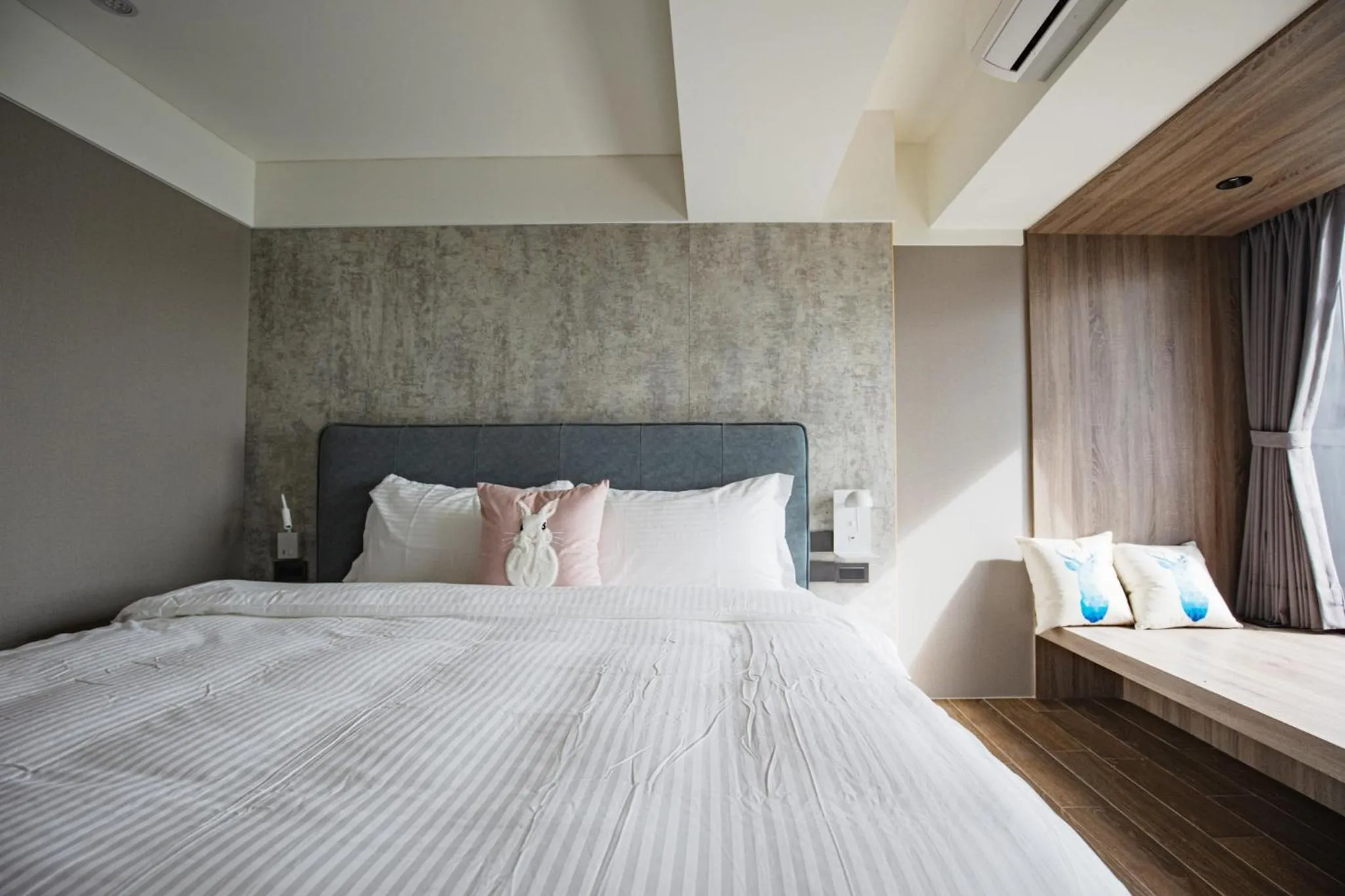 Bed in 海邊邊民宿 Near Seaside B&B 民宿1092號