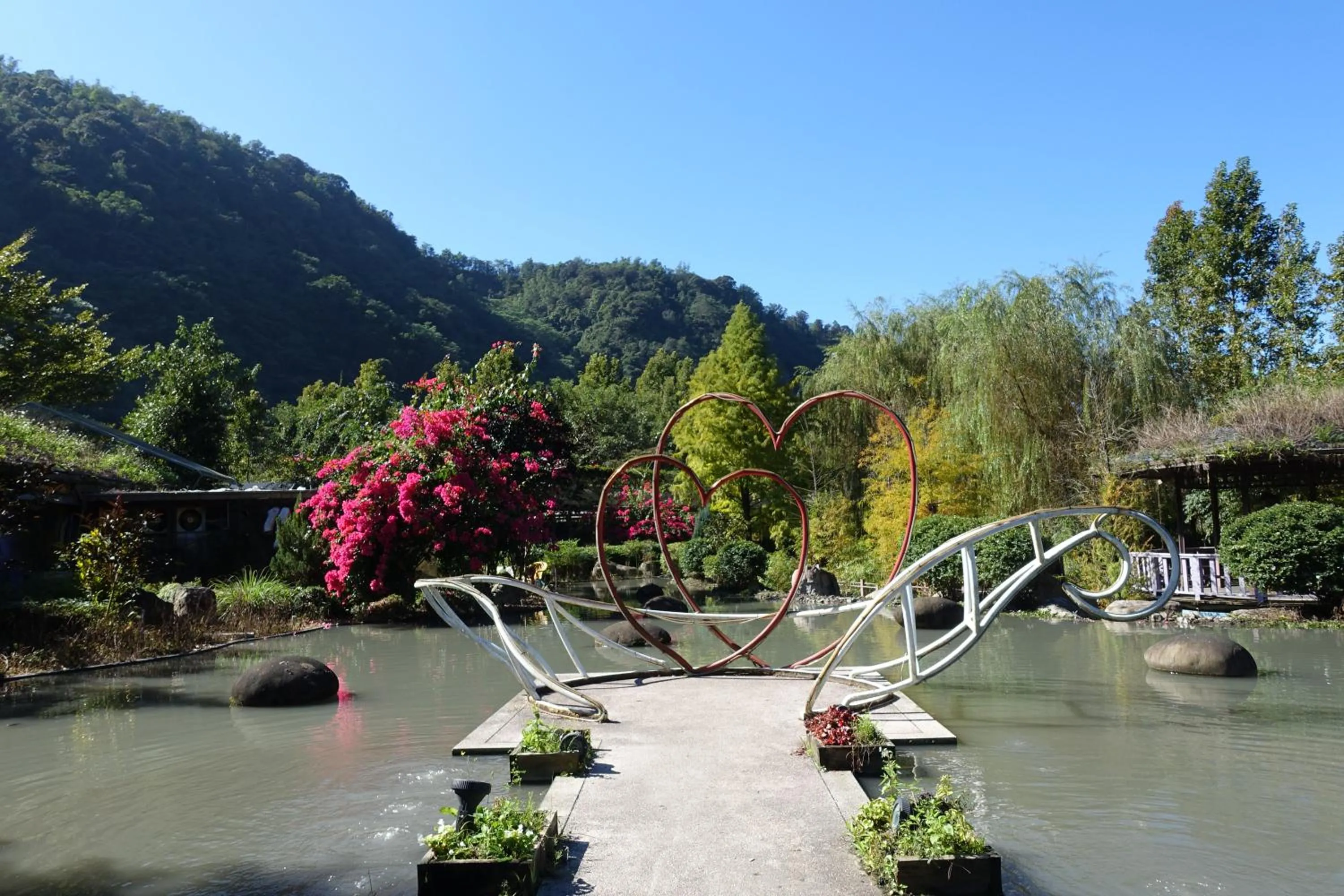 Tai-Yi Red Maple Resort