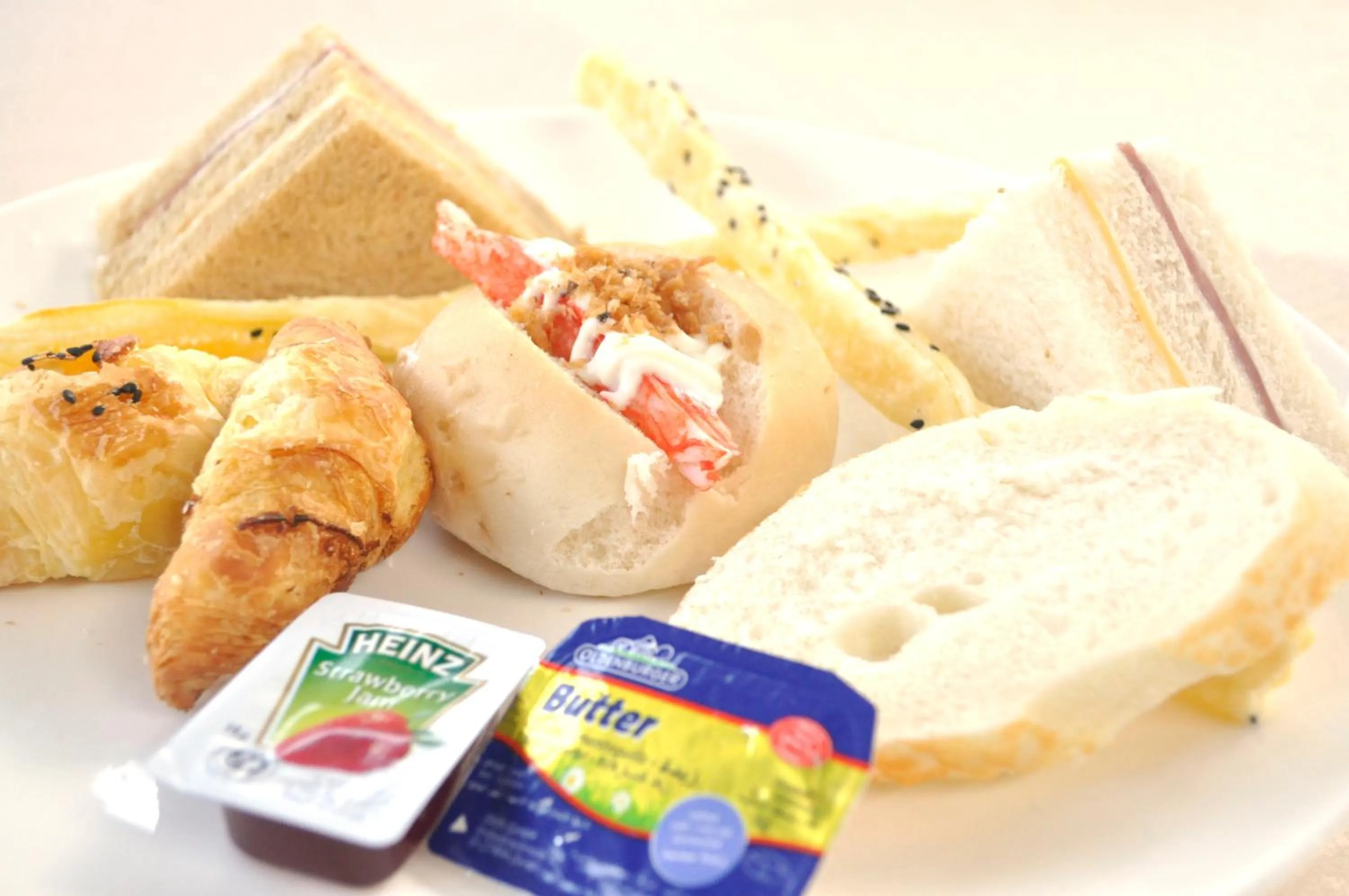 Breakfast in Tai-Yi Red Maple Resort