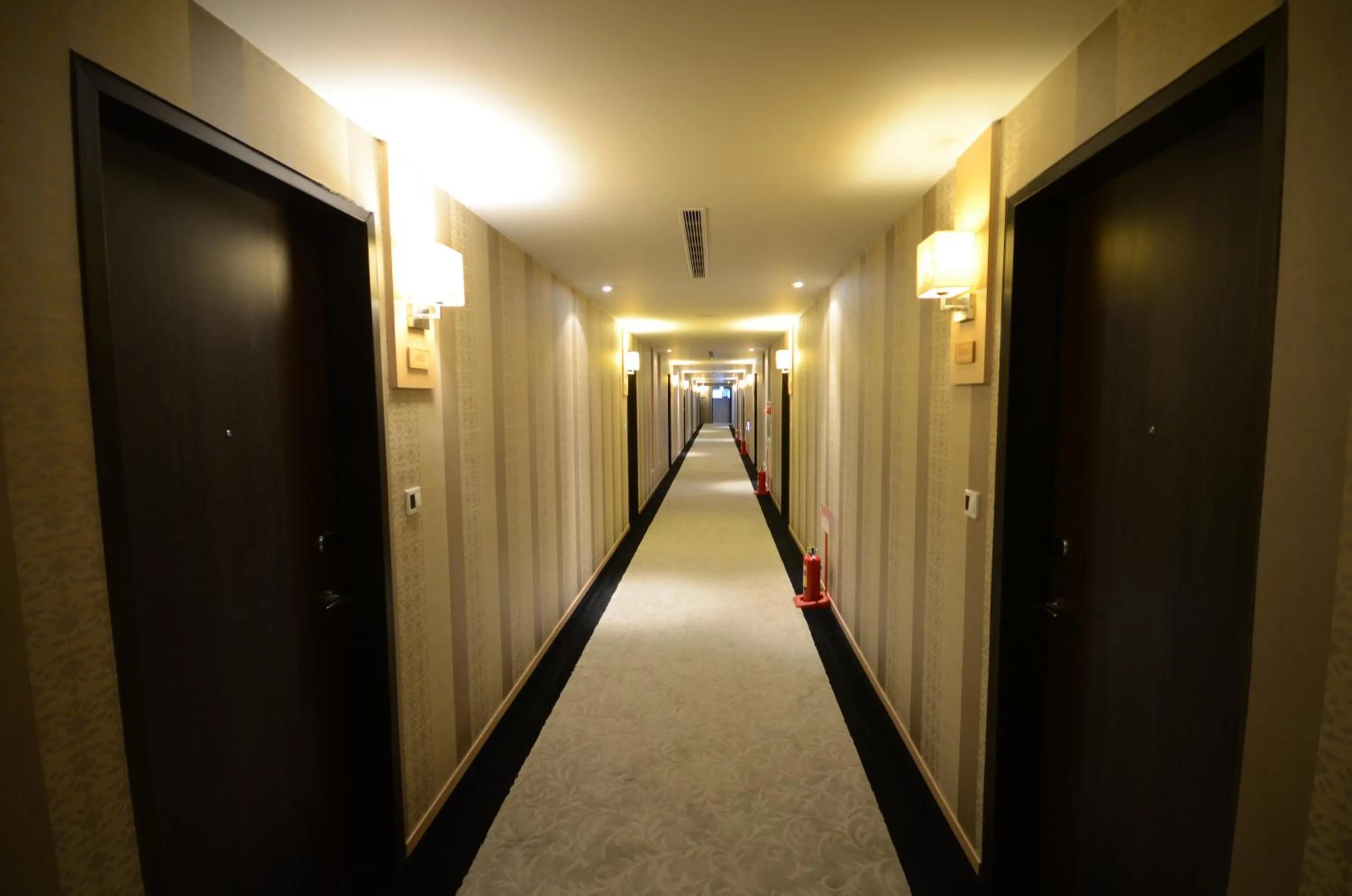 Tai-Yi Red Maple Resort