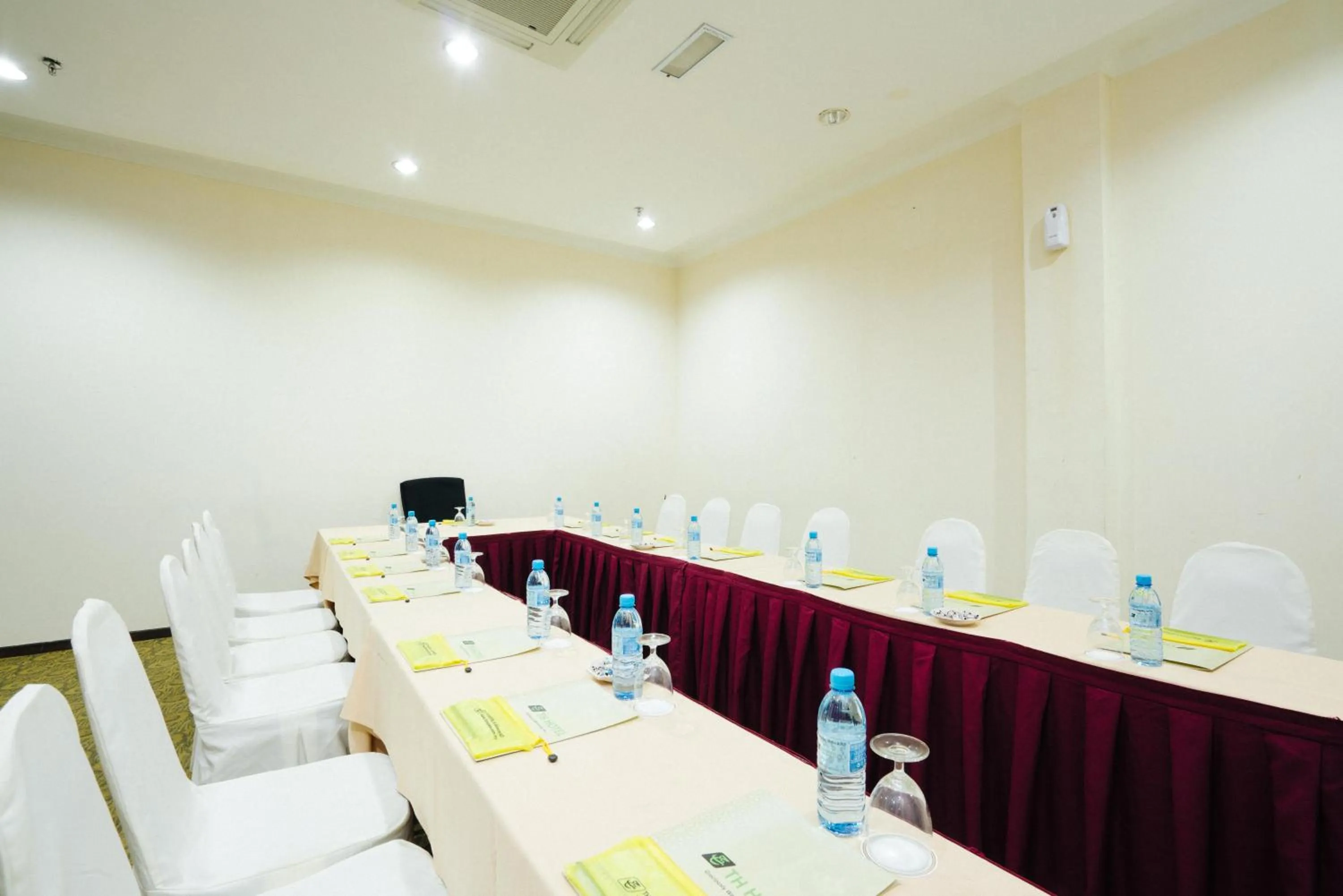 Business facilities in Raia Inn Penang