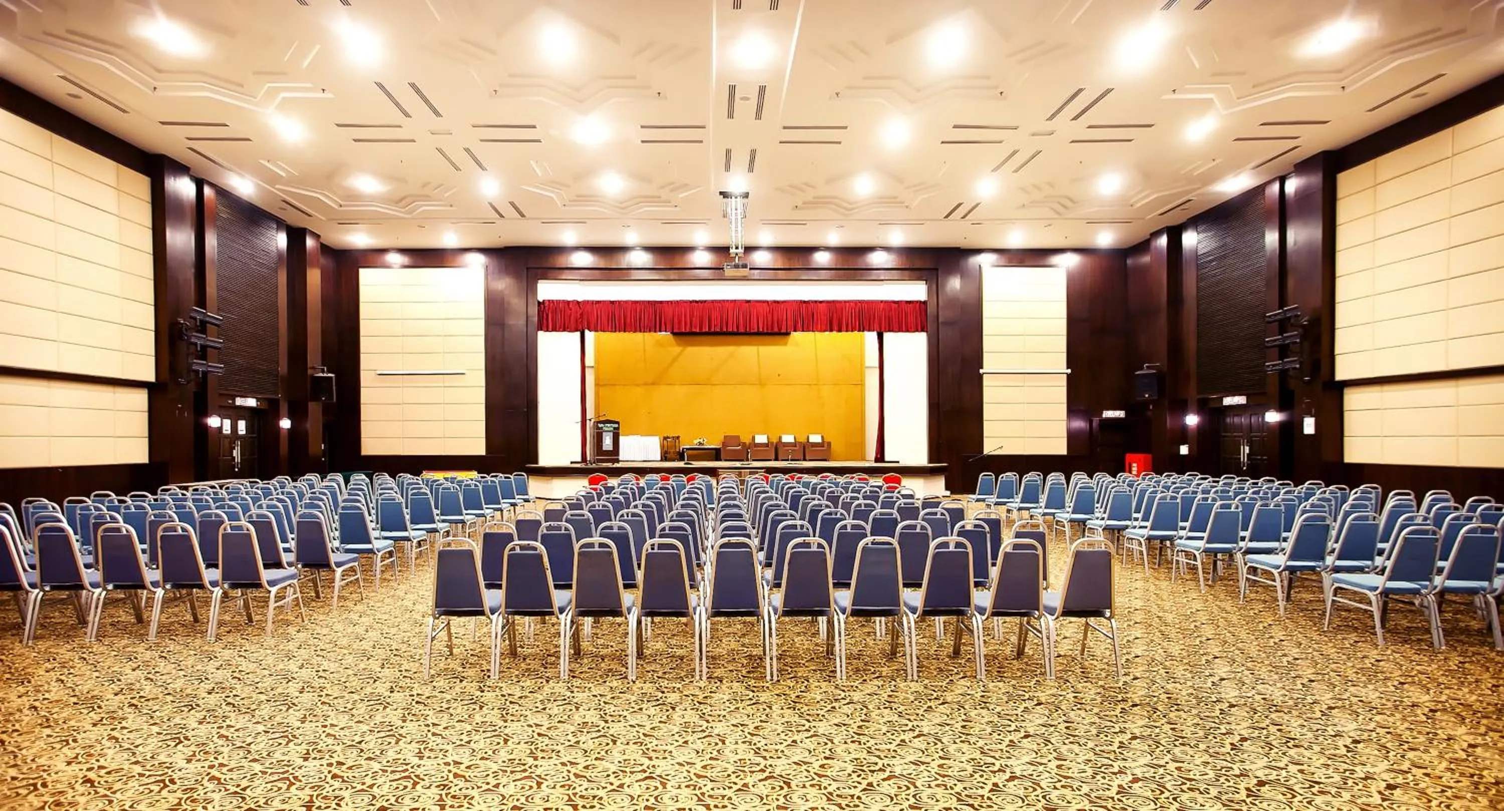 Business facilities in Raia Inn Penang